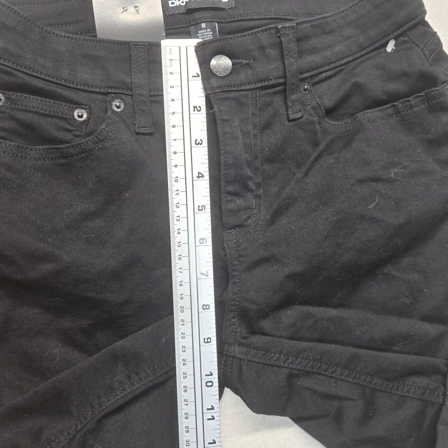 DKNY DKNY Jeans Black Denim Hi Rise Bermuda Shorts Womens S Small Regular 5-Pocket Logo Patch Back Solid Inseam 8in Cotton Blend Denim Summer Casual So on Size 28" / US 6 / IT 42 - 7 Thumbnail