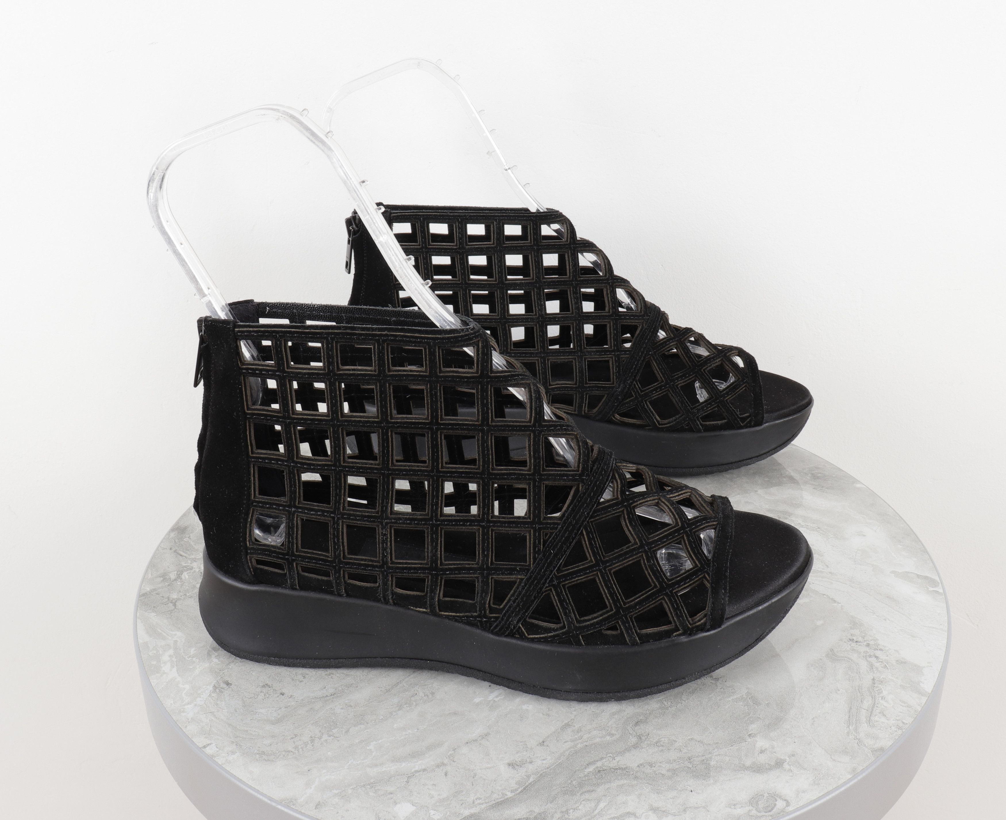 Burberry BURBERRY PRORSUM Suede Black Cage Gladiator Sandals Size US 9.5 / IT 39.5 - 13 Thumbnail