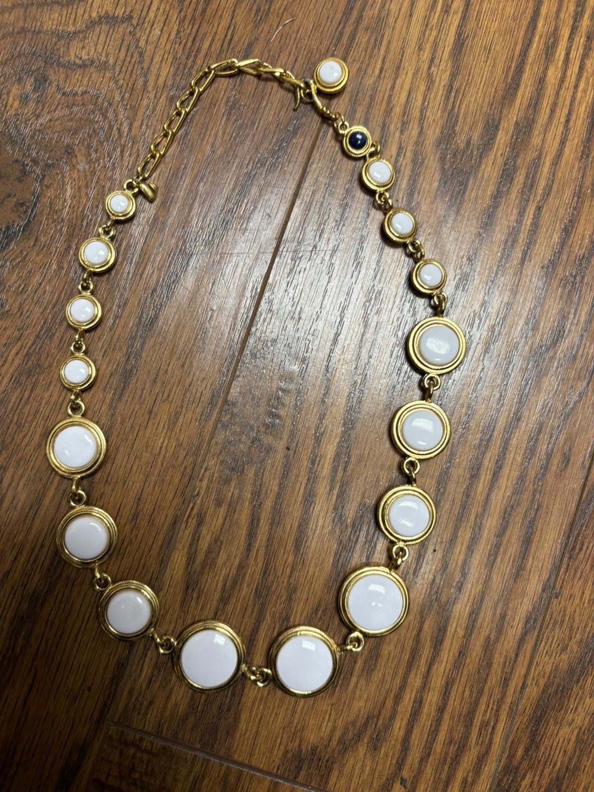Lauren Conrad Gold Tone Reversible Statement Necklace Blue White Cabochon Size ONE SIZE - 8 Thumbnail