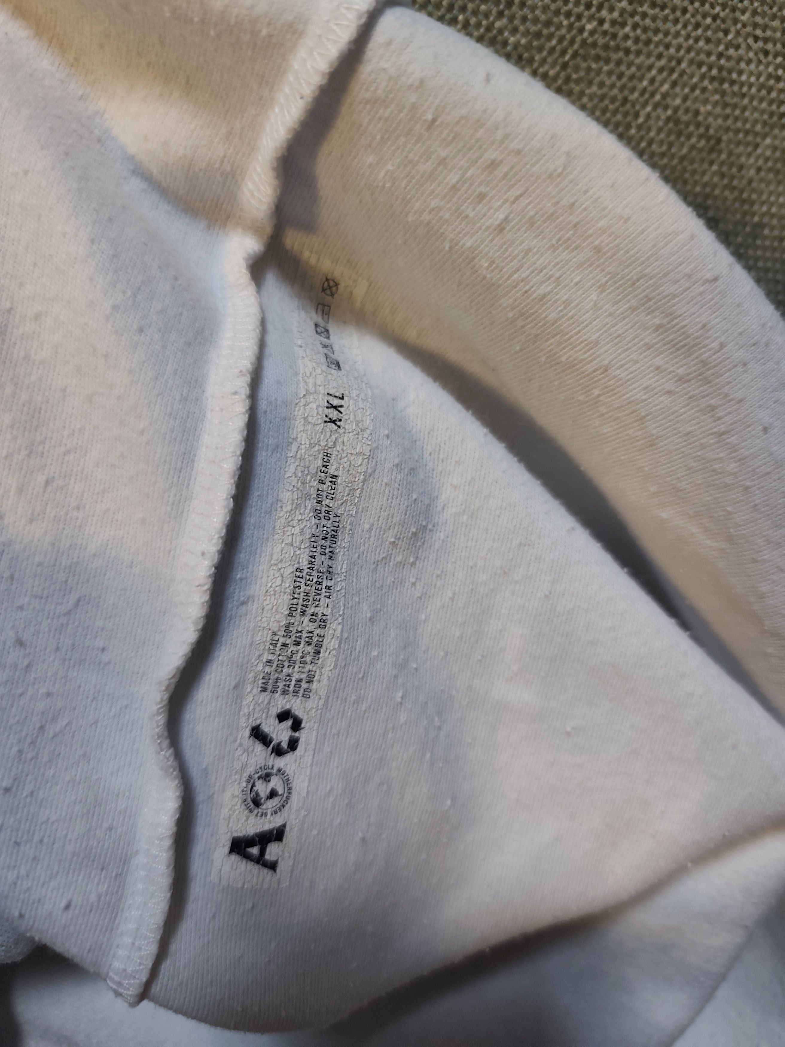 1017 ALYX 9SM 1017 ALYX 9SM Alyx Visual "One Race Human" Graphic T-Shirt Size US XL / EU 56 / 4 - 6 Thumbnail