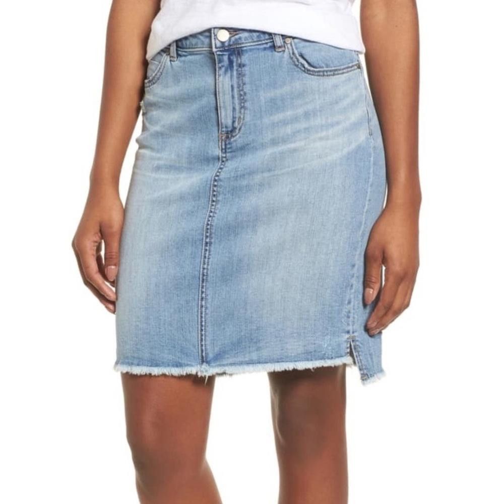 Designer Caslon Denim Pencil Skirt with Raw Step Hem Distressed 16 Size 38" / US 16 / IT 52 - 1 Thumbnail