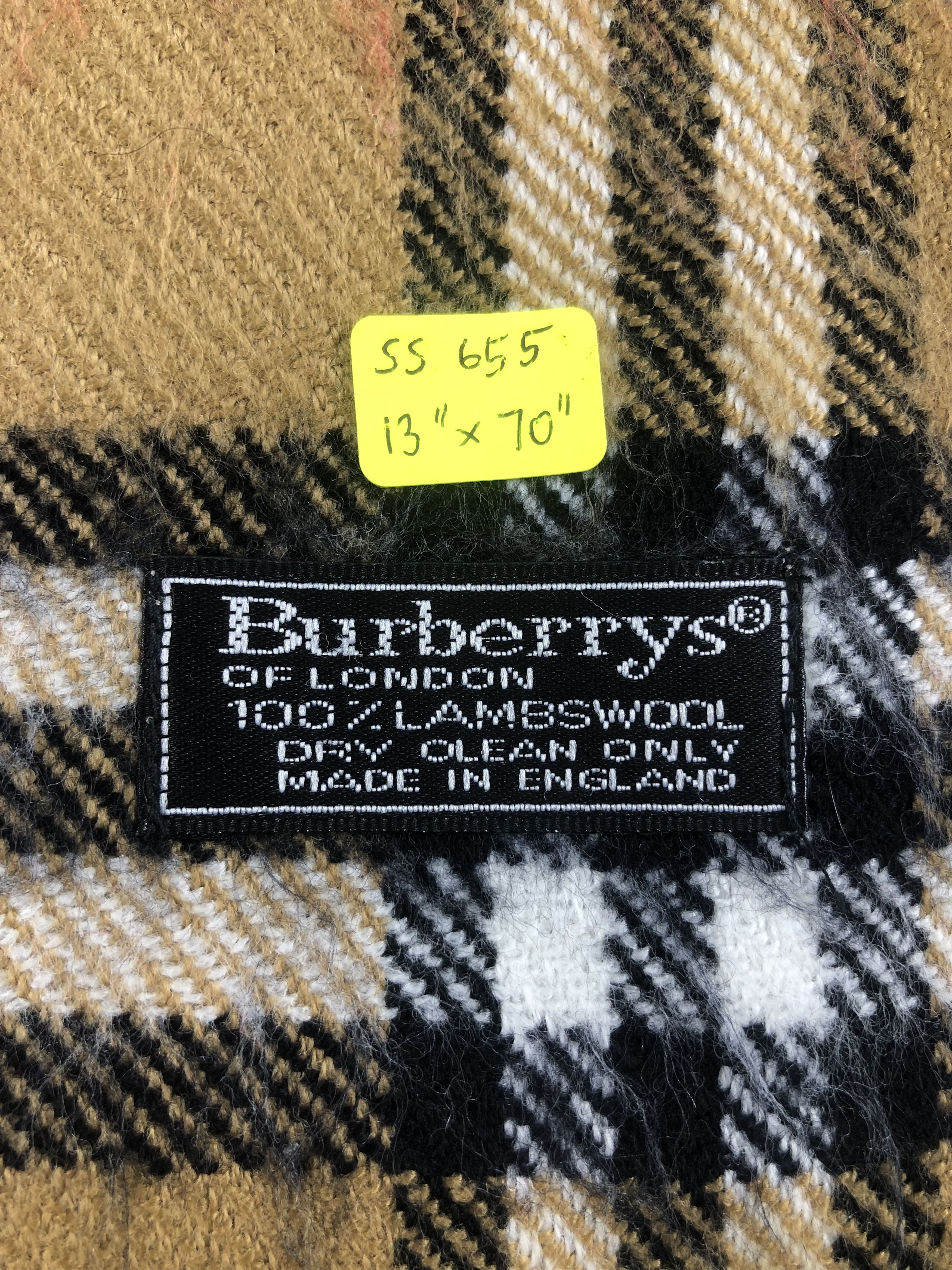 Burberry Burberry Nova Check Scarf / Muffler / Neckwear Size ONE SIZE - 4 Thumbnail