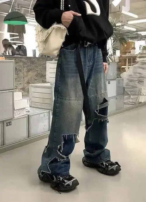 Japanese Brand Ripped Design Washed Jeans Size US 28 / EU 44 - 1 Thumbnail