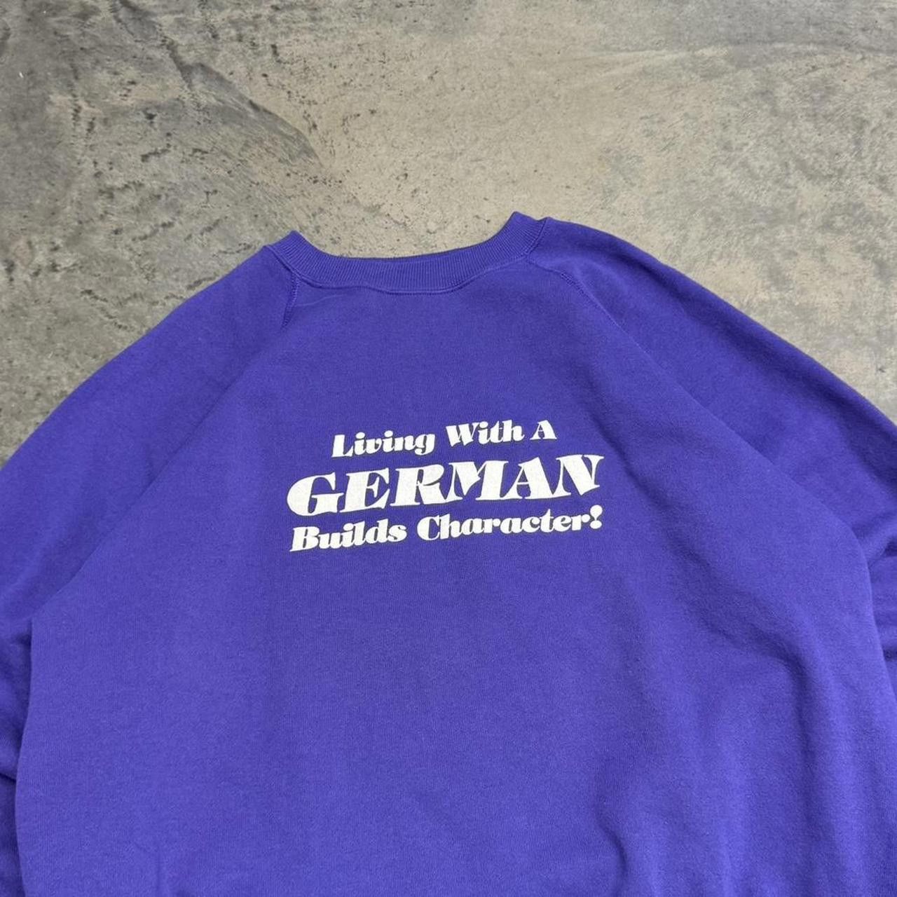 Hanes × Vintage VTG 90s Living With A German Builds Character Crewneck Size US XL / EU 56 / 4 - 2 Thumbnail