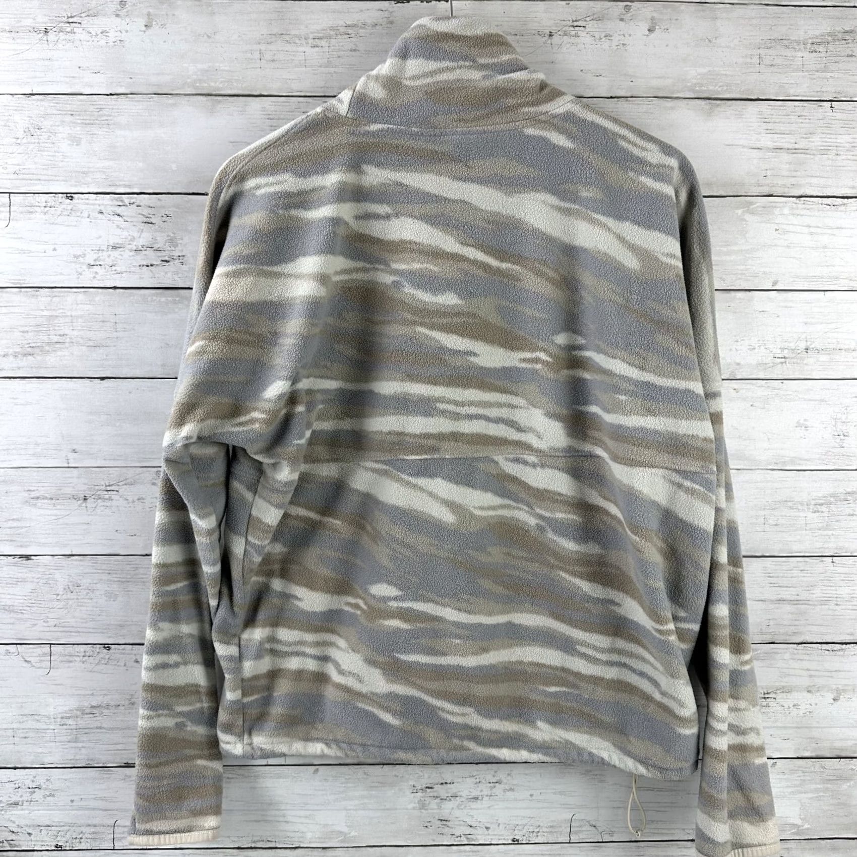 The North Face THE NORTH FACE Women's Gray Camouflage Pullover Fleece Size Large Size L / US 10 / IT 46 - 6 Thumbnail