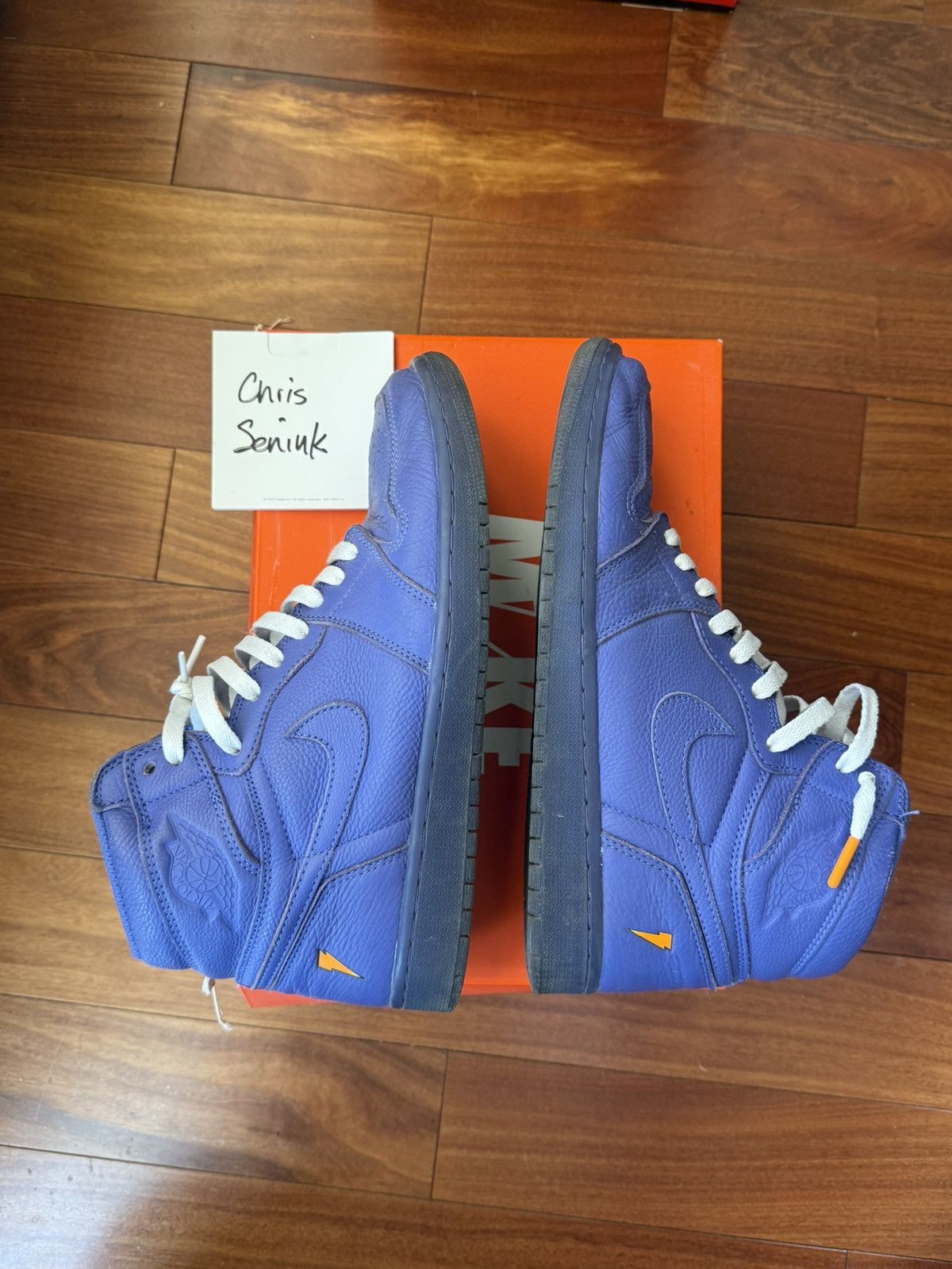 Gatorade × Jordan Brand Jordan 1 x Gatorade Size US 9.5 / EU 42-43 - 6 Thumbnail