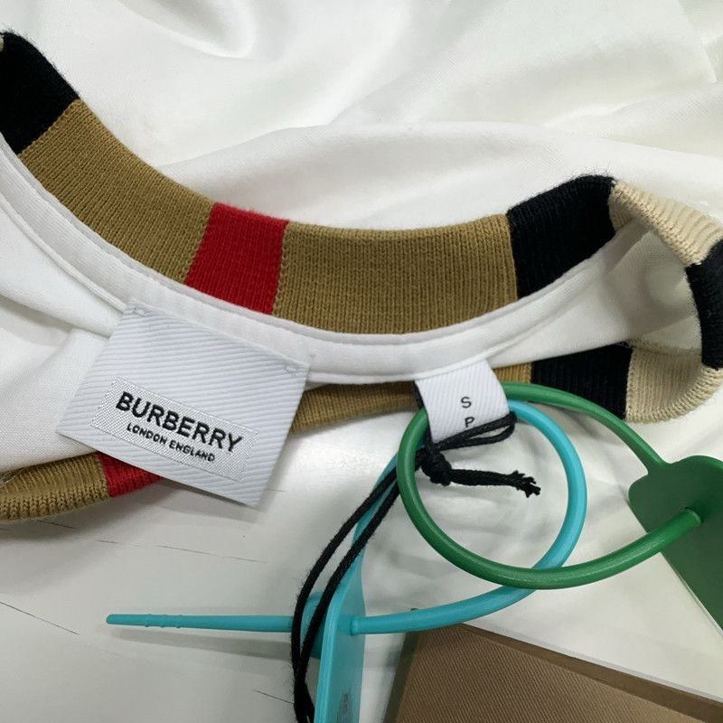 Burberry Burberry Embroidered Logo White Short Sleeve T-Shirt 0079 Size US S / EU 44-46 / 1 - 1 Thumbnail