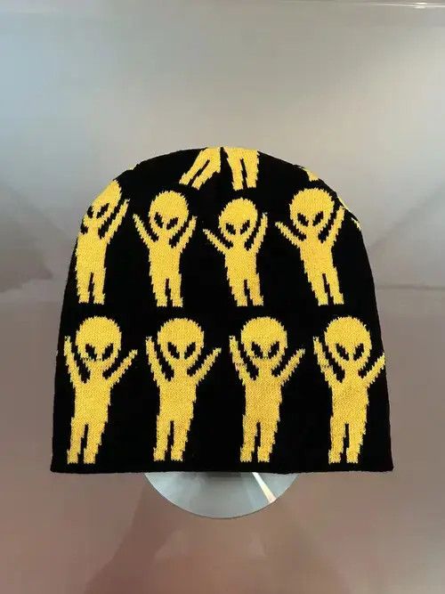 Anime × Japanese Brand Y2K Yellow Alien Beanie Size ONE SIZE - 2 Thumbnail