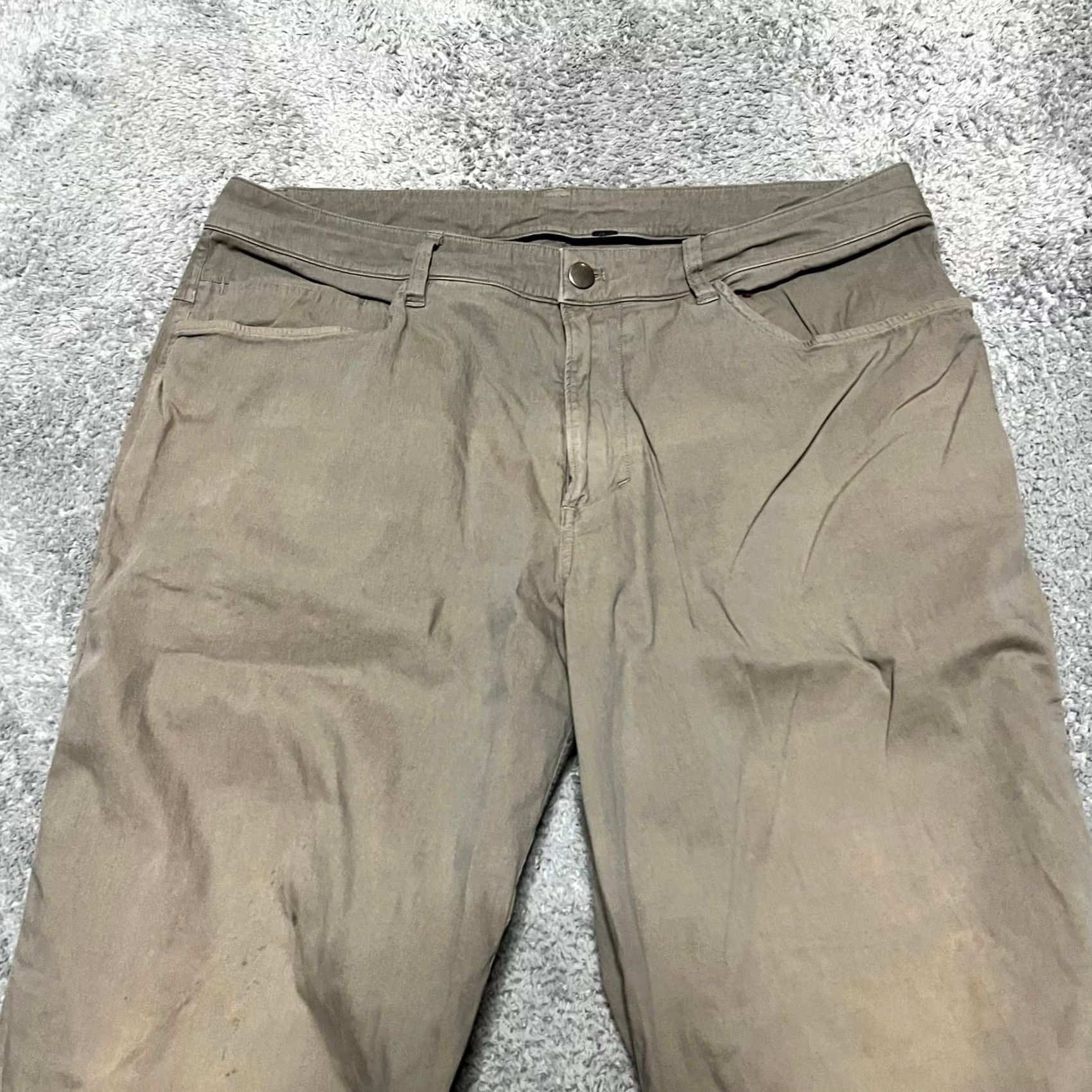 Lululemon Lululemon Pants Mens Gray Tan Performance 35x33 **flaws Size US 34 / EU 50 - 2 Thumbnail