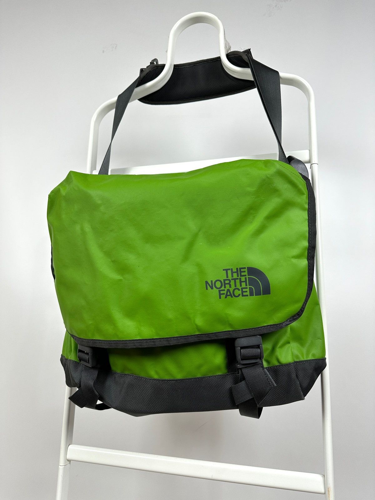 The North Face Vintage The North Face Green Crossbody Messenger Bag Size ONE SIZE - 4 Thumbnail
