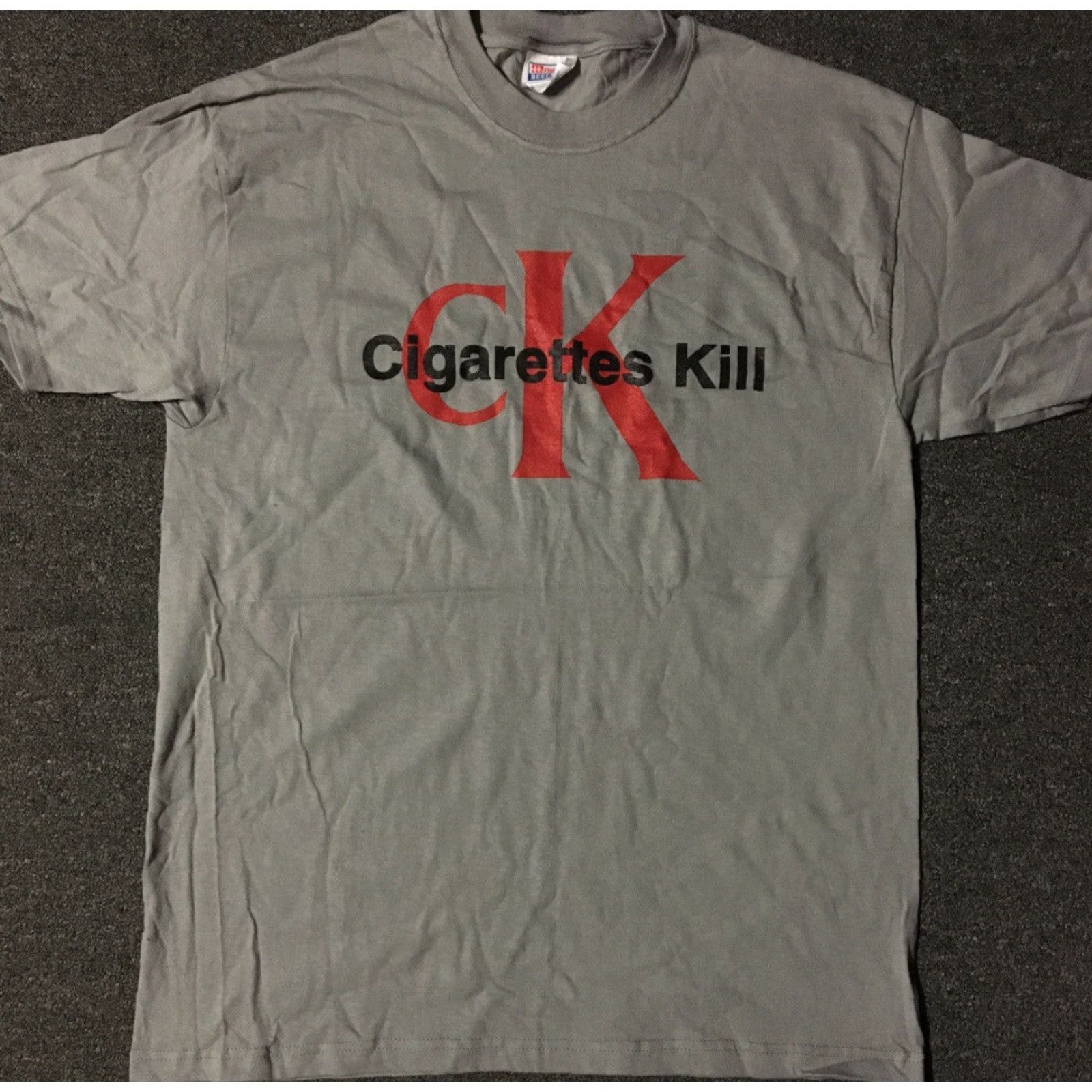 Vintage VINTAGE 90s Cigarettes Kill CK Parody Anti Smoking Shirt L Drug Free Grunge Funny Mens T-Shirt Gray Size US L / EU 52-54 / 3 - 2 Thumbnail