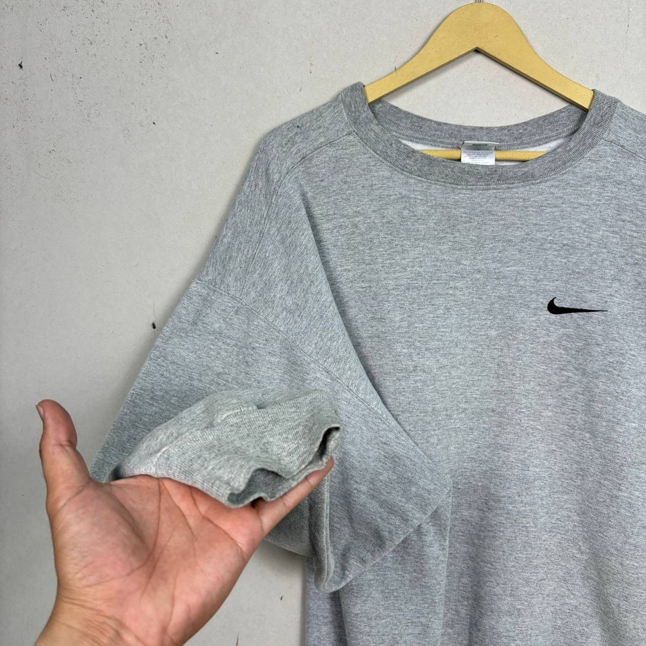 Nike Vintage 90s Nike Grey Sweatshirt Baggy Made in USA L Size US L / EU 52-54 / 3 - 4 Thumbnail