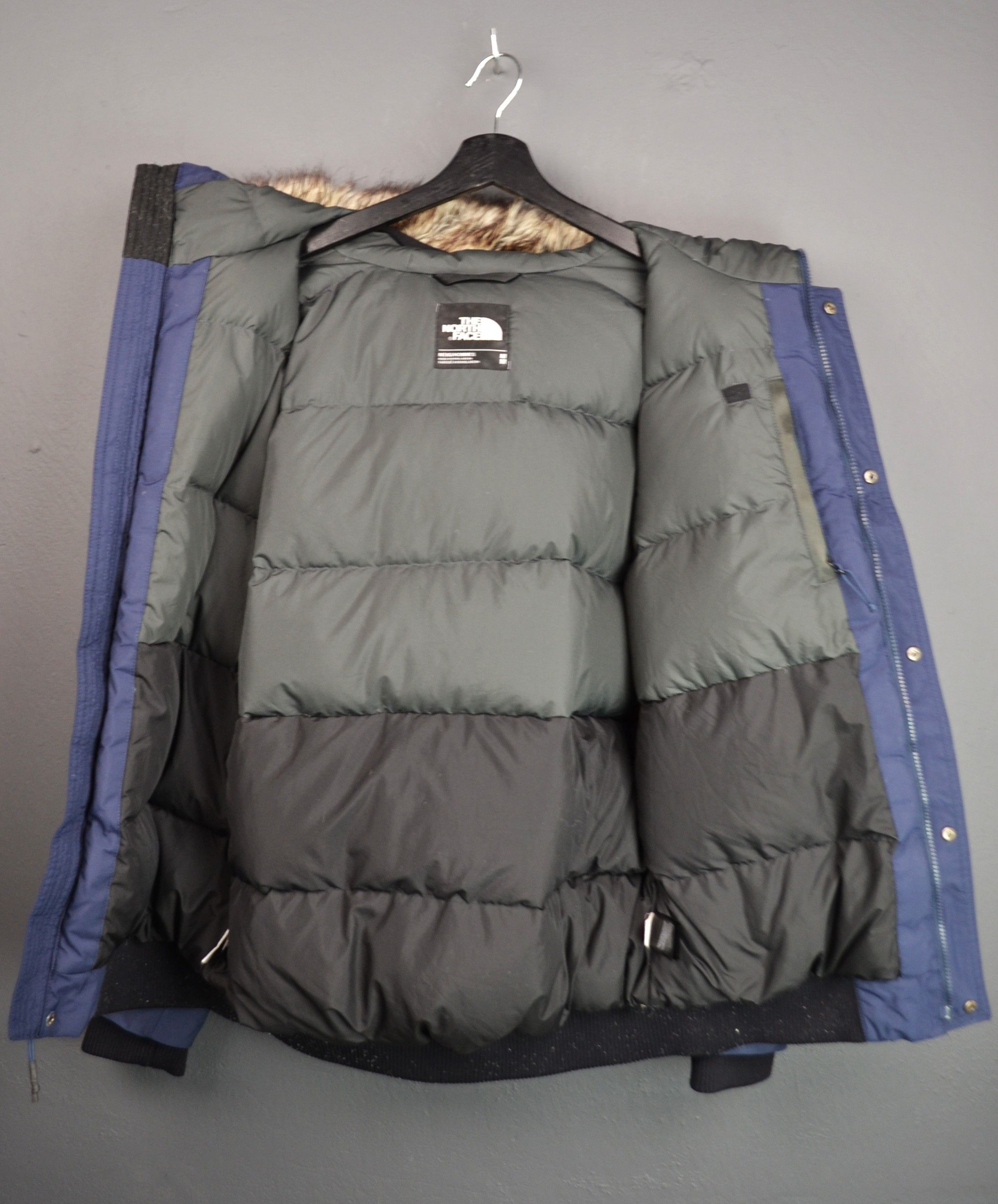 The North Face The North Face McMurdo Bomber Blue Down Jacket M Size US M / EU 48-50 / 2 - 13 Thumbnail