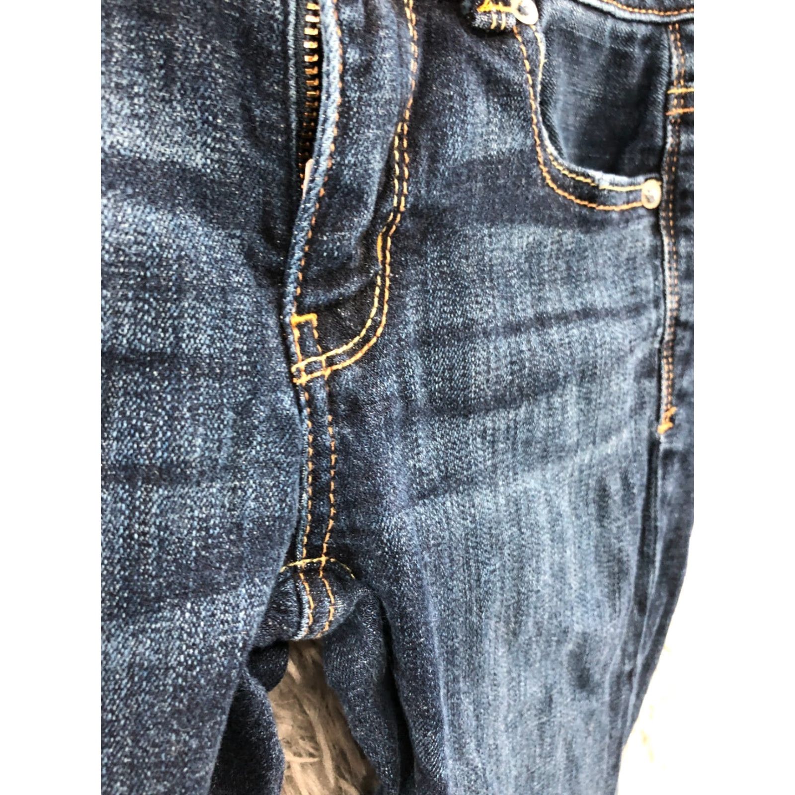 American Eagle Outfitters American Eagle Outfitters Artist Crop Jeans Size 0 Womens Medium Wash Blue Stretch Jeans Size 25" / US 0 / IT 36 - 5 Thumbnail