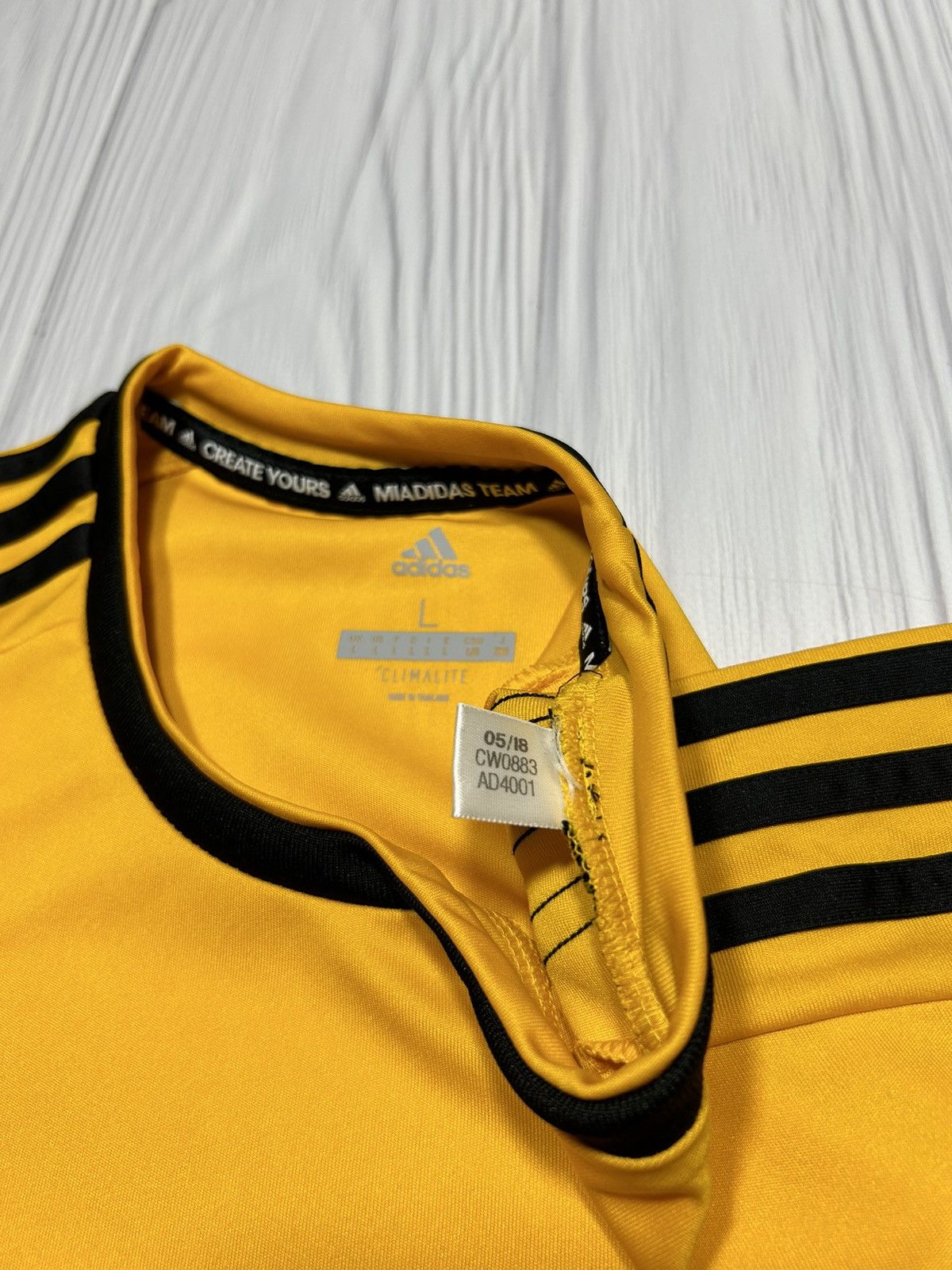 Adidas Wolverhampton 2018/19 Adidas Soccer Jersey Size L Size US L / EU 52-54 / 3 - 6 Thumbnail