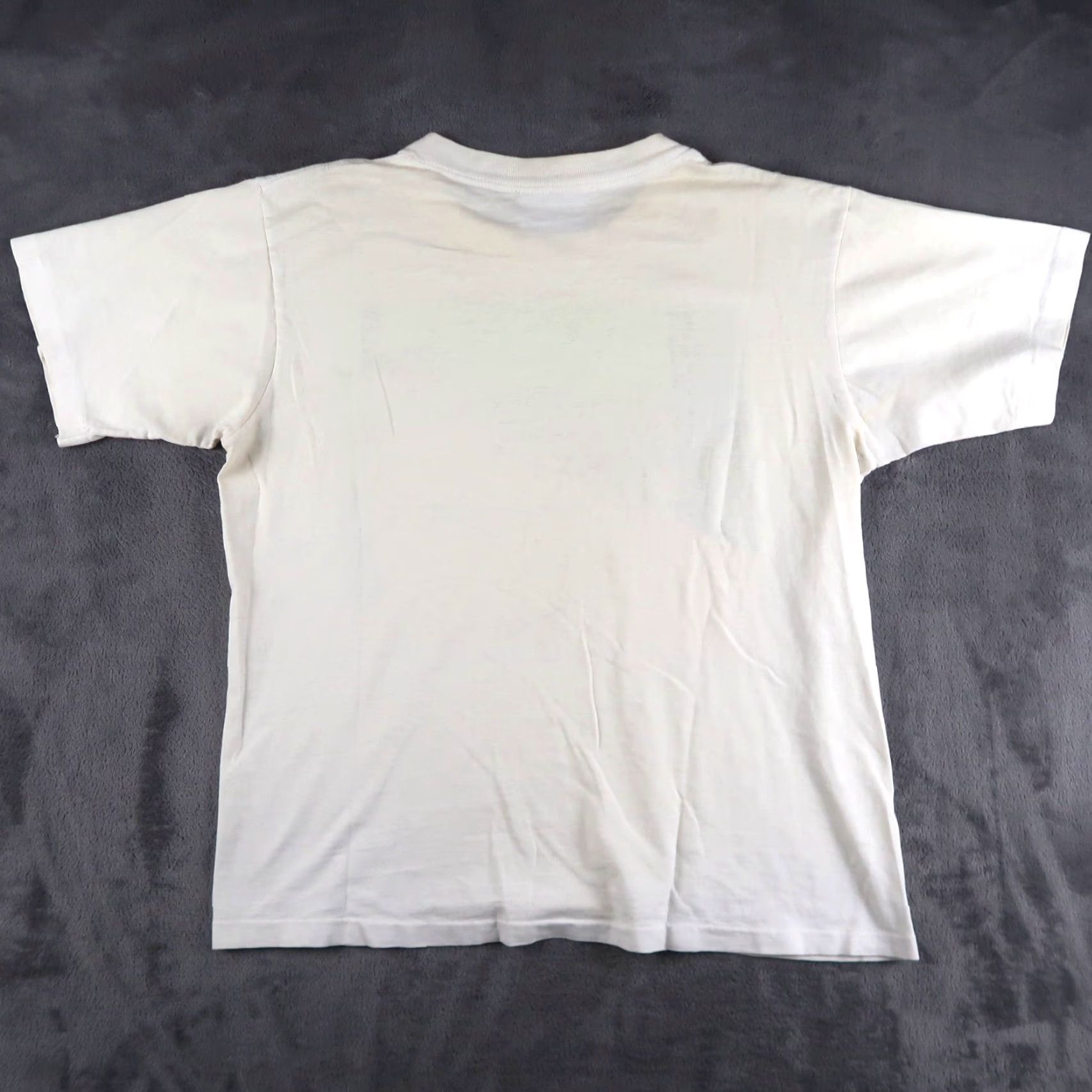 Vintage VINTAGE 80s 1985 Wildwood Productions Art Tee T Shirt Sz L Large White Cotton Crew Neck Short Sleeve Men Logo 80s Animals Cat Art Vintage Size US L / EU 52-54 / 3 - 2 Thumbnail