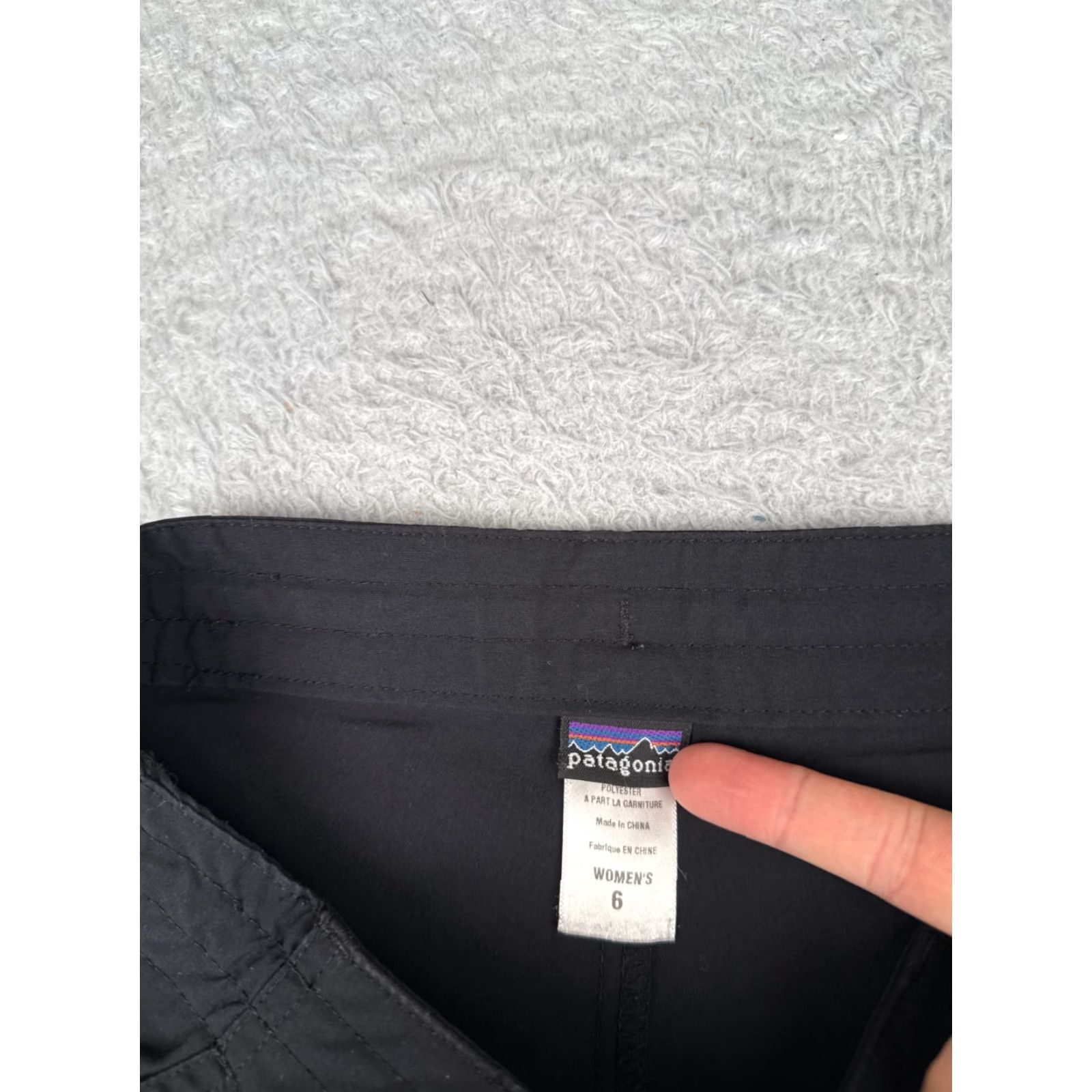 Patagonia Patagonia Skirt Women 6 Black Cargo Inter-Continental Hideaway Nylon Blend 28x18 Size 28" / US 6 / IT 42 - 7 Thumbnail