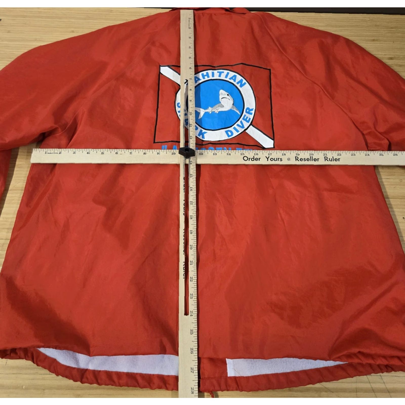 Coach VINTAGE Cardinal Jacket Mens XL Snap Front Windbreaker Raglan Stripes Red Tahitian Shark Diver 90s Size US XL / EU 56 / 4 - 8 Thumbnail