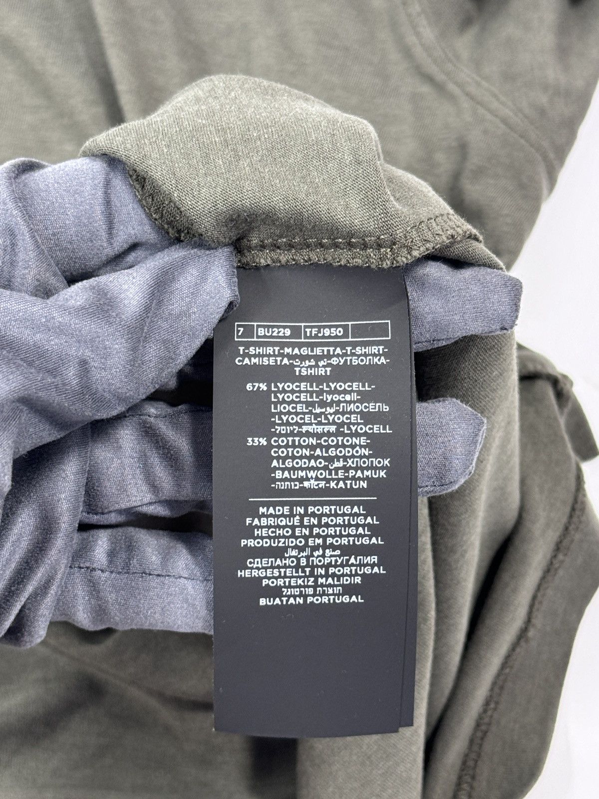 Tom Ford LOGO DETAILED T-SHIRT Size US L / EU 52-54 / 3 - 7 Thumbnail