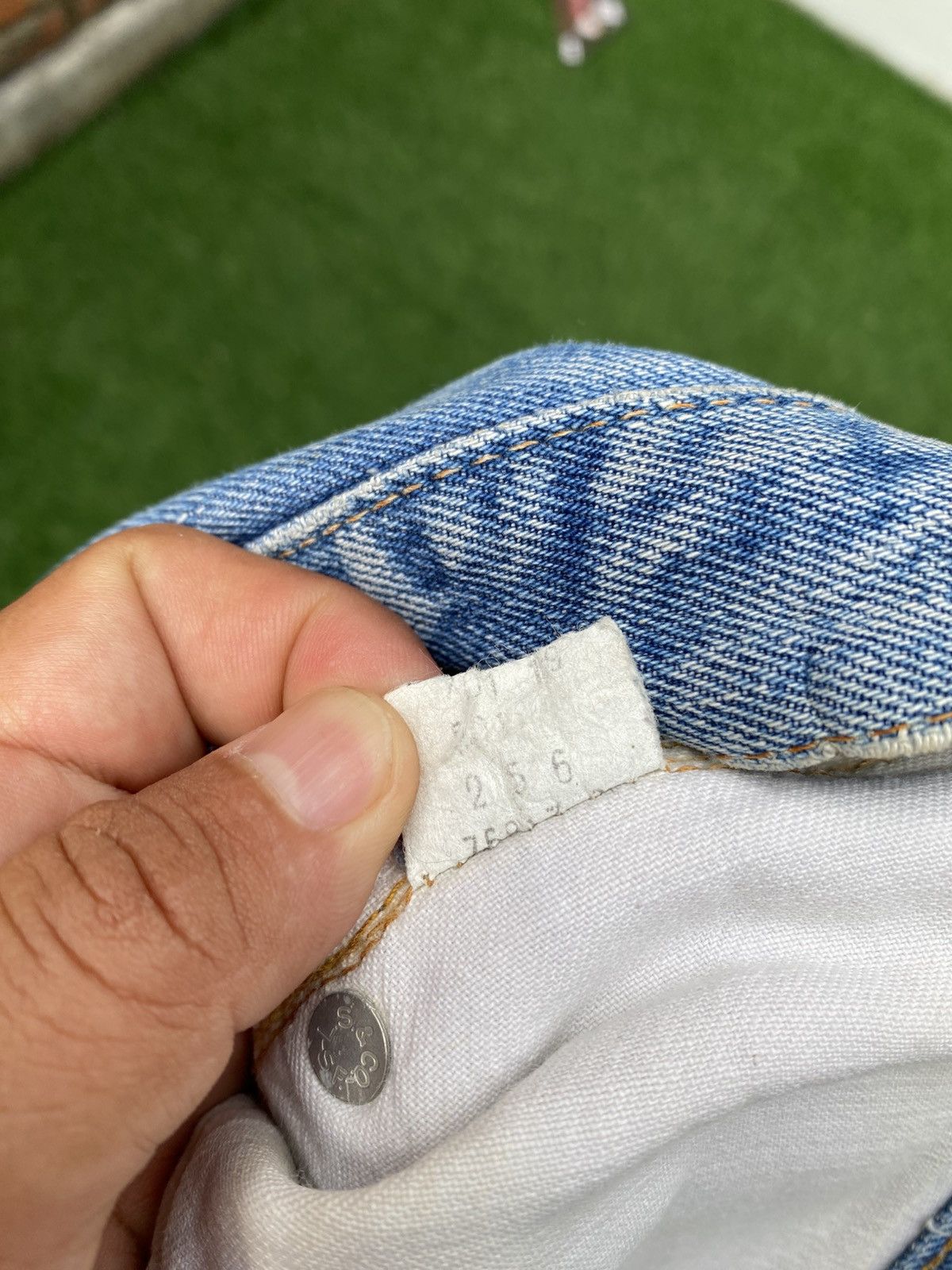 Levi's Vintage Clothing W31x29.5 Vintage levi's 501 redline distressed repaired Size US 31 - 13 Thumbnail