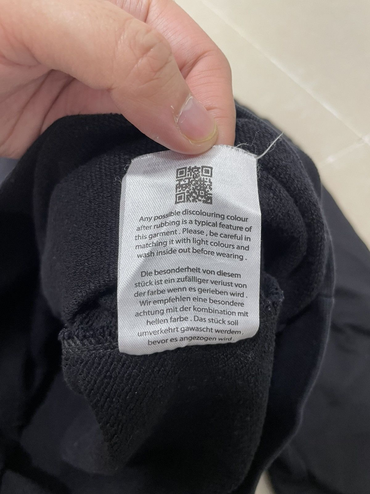 Japanese Brand Vintage PRADA Milano Sweatshirt with a Signature Pendant Size US M / EU 48-50 / 2 - 6 Thumbnail