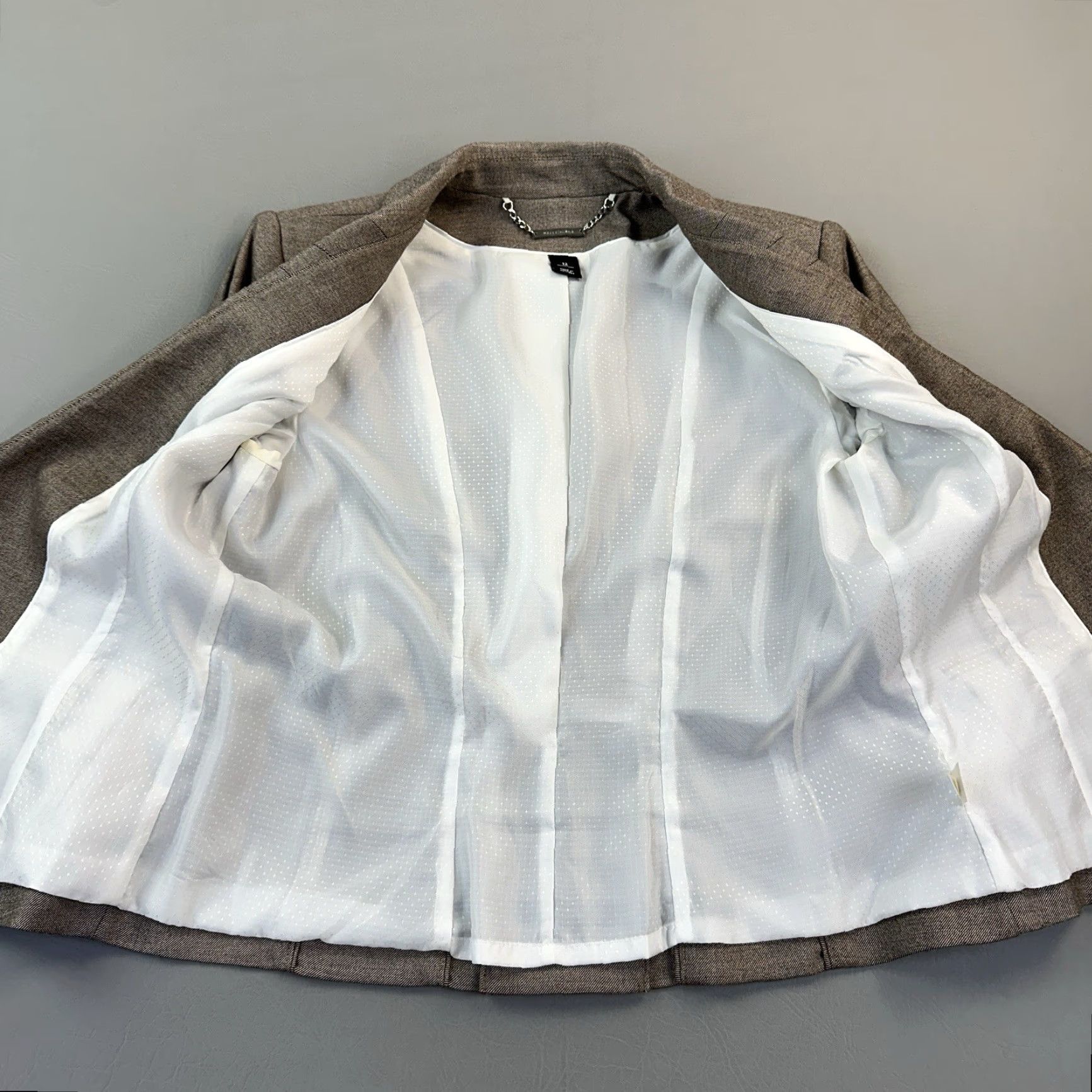 White House Black Market White House Black Market Blazer Women’s 12 Brown Button Front Business Casual Shirt? Size XL / US 12-14 / IT 48-50 - 4 Thumbnail