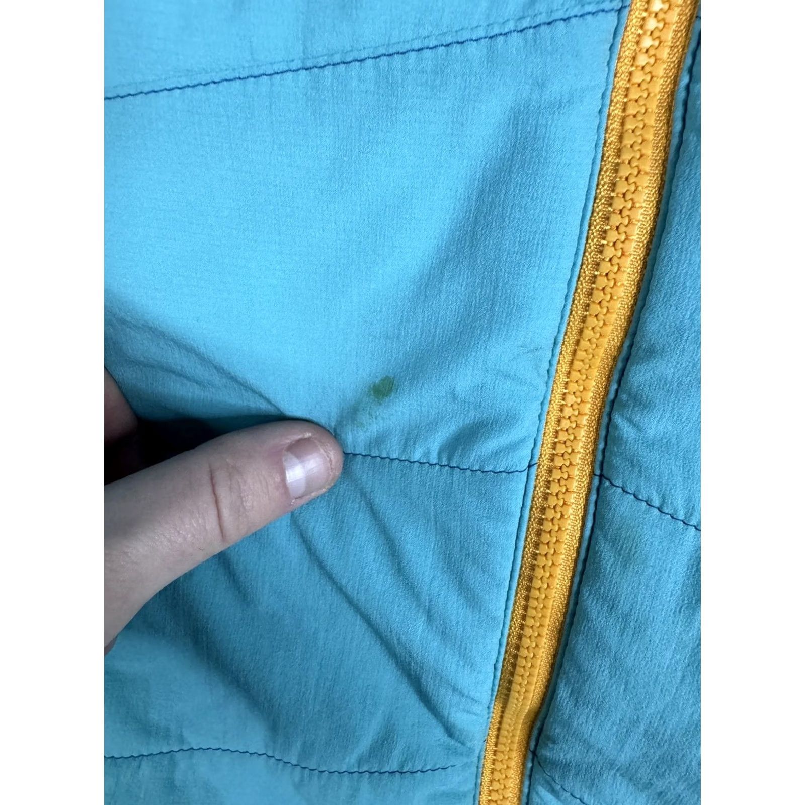 Patagonia Patagonia Vest Womens XS Teal Blue Insulated Quilted Full Zip Puffer Hiking Size XS / US 0-2 / IT 36-38 - 2 Thumbnail