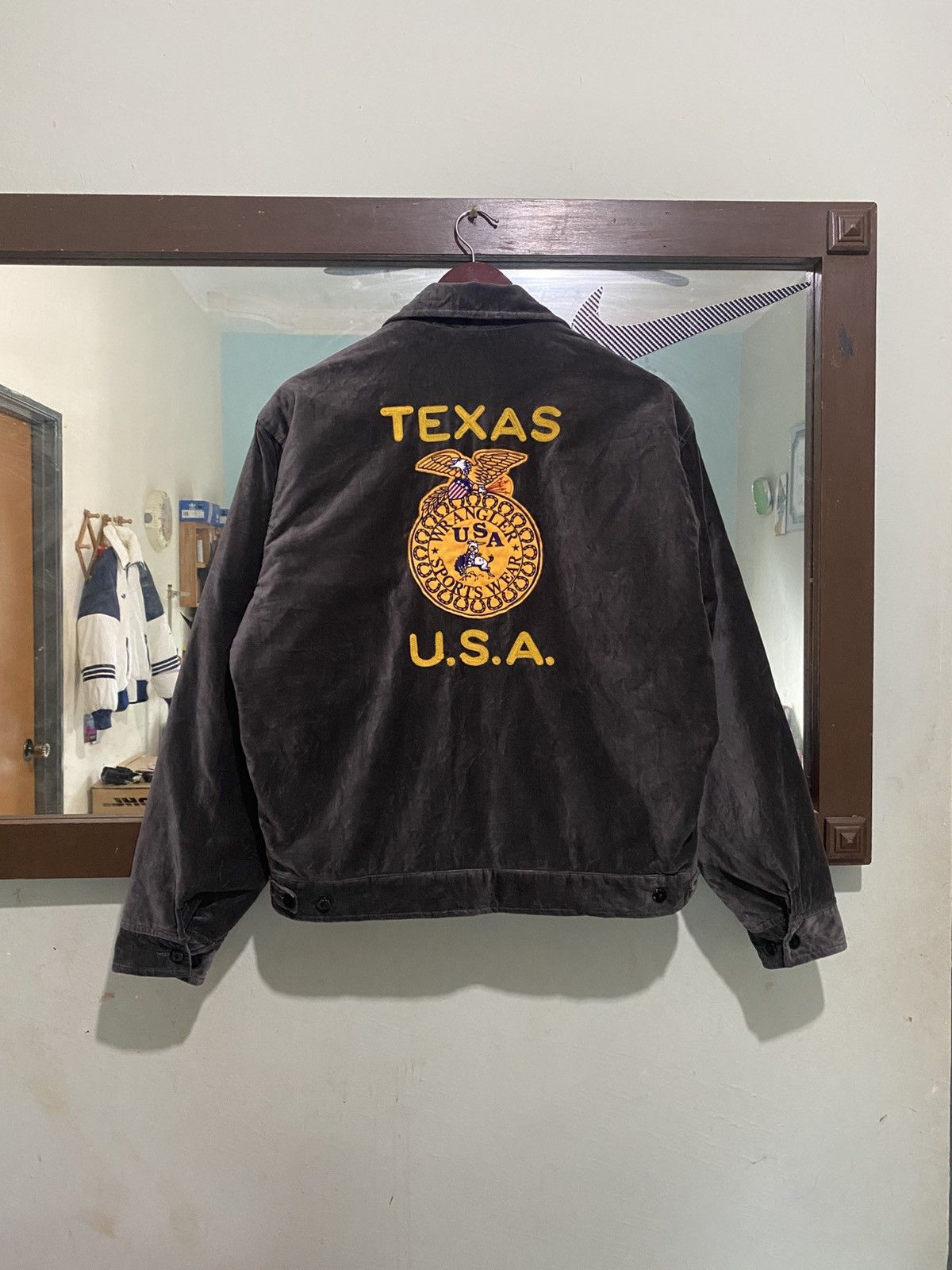 Wrangler Wrangler Texas Usa FFA Style Brown Velvet Jacket Size US L / EU 52-54 / 3 - 1 Thumbnail