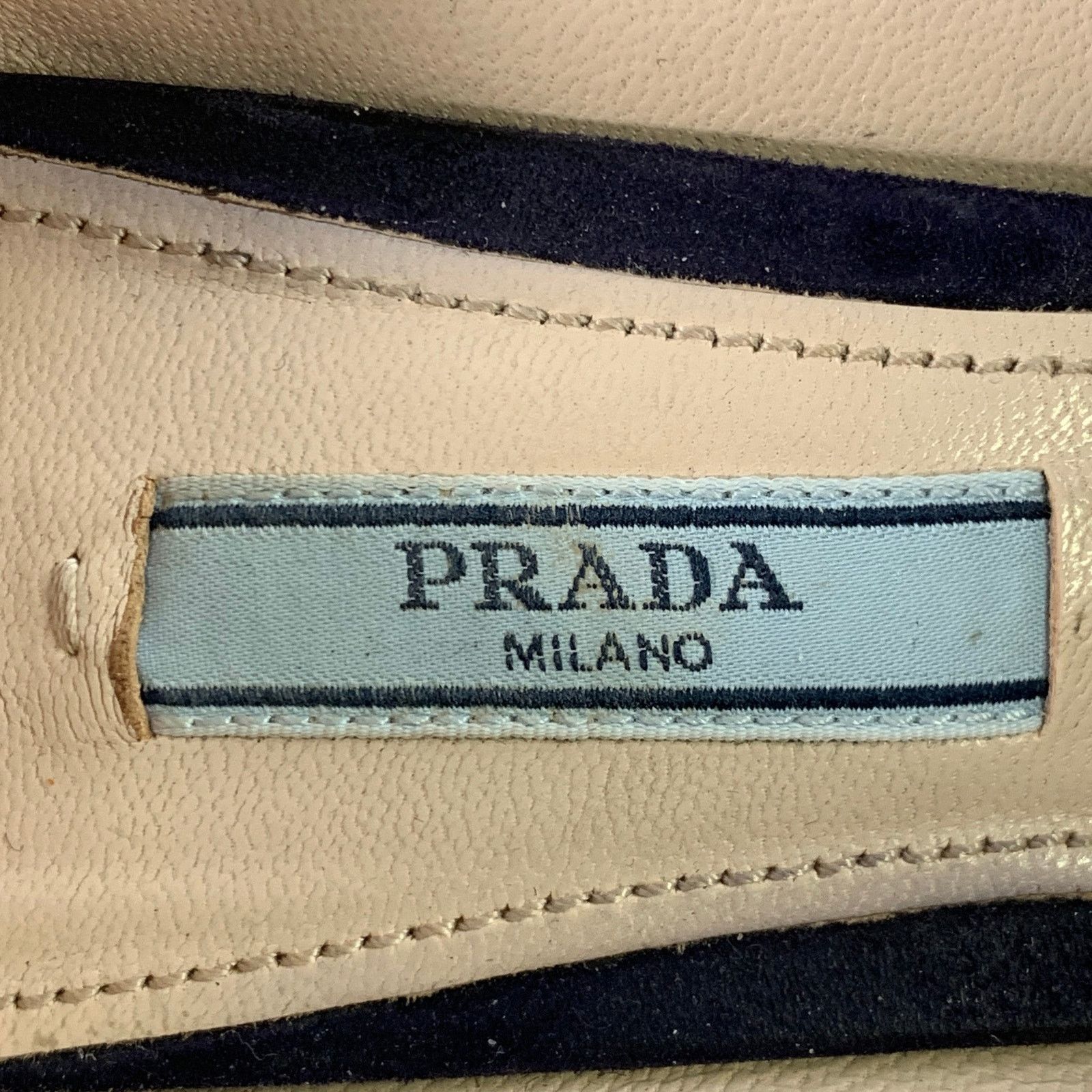 Prada PRADA Size 11 Navy Suede Bow Pointed Toe Kitten Heel Pumps Size US 11 / IT 41 - 7 Thumbnail