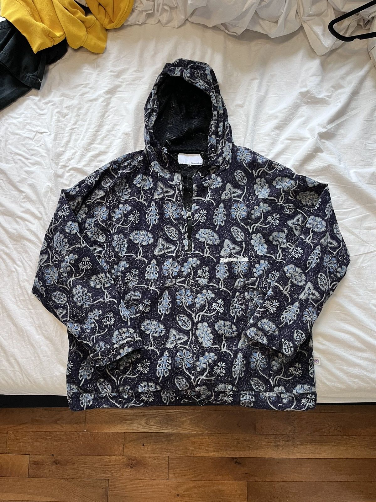 image of 18 East Bandana Anorak Pullover Hoodie in Blue, Men's (Size XL)