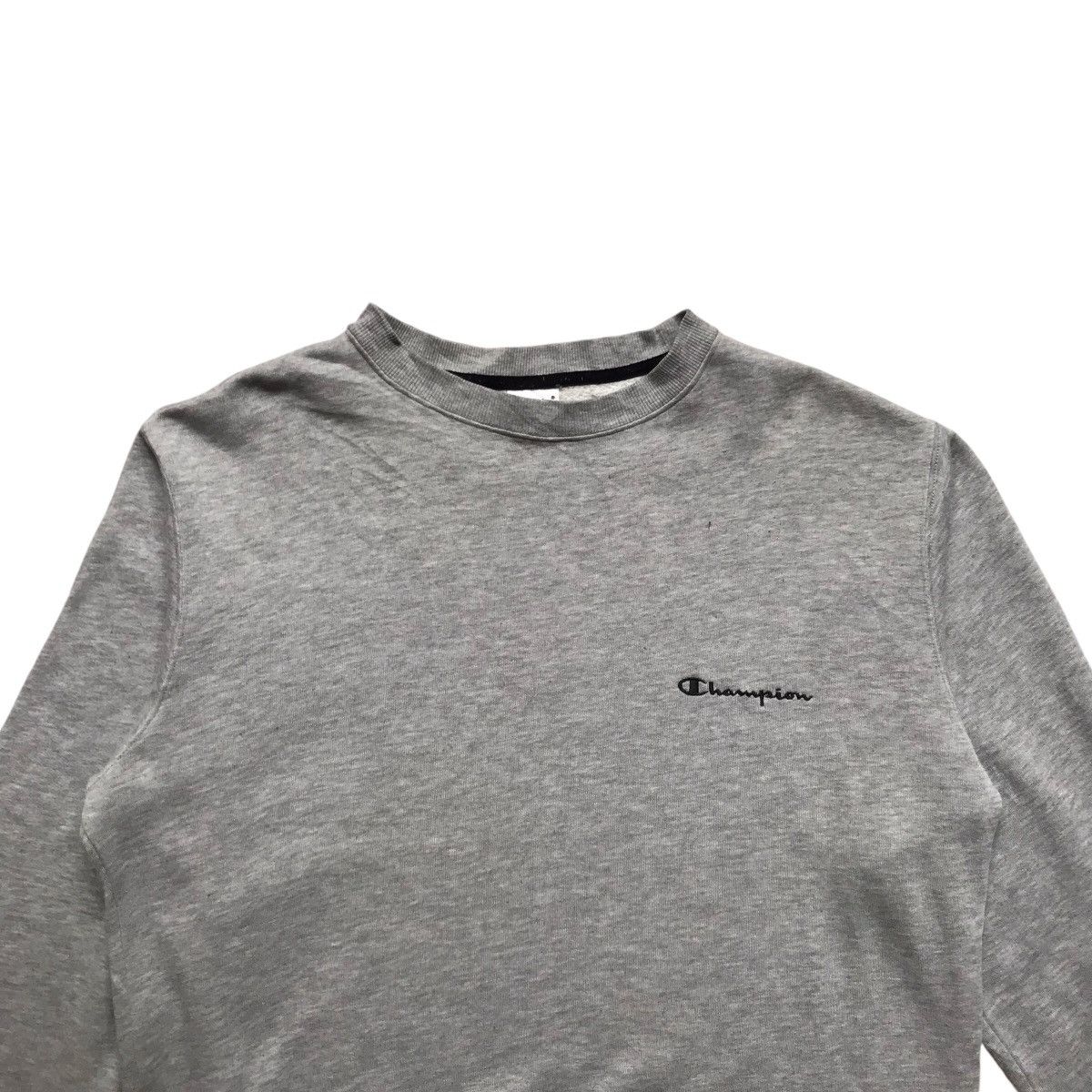Champion Vintage Champion Crewneck Size US L / EU 52-54 / 3 - 5 Thumbnail