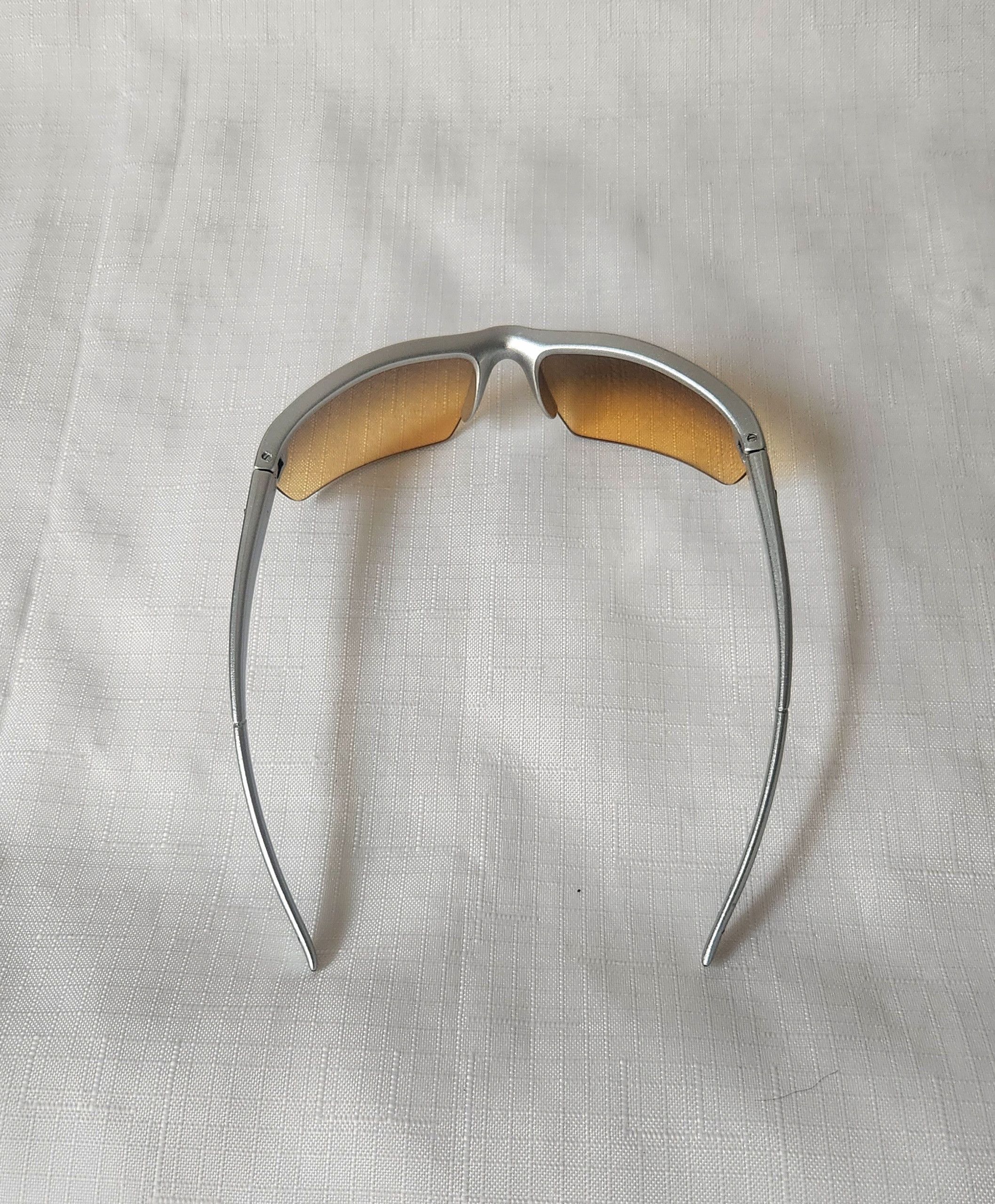 Other peak vision sports sunglasses with case not sure of name Size ONE SIZE - 4 Thumbnail
