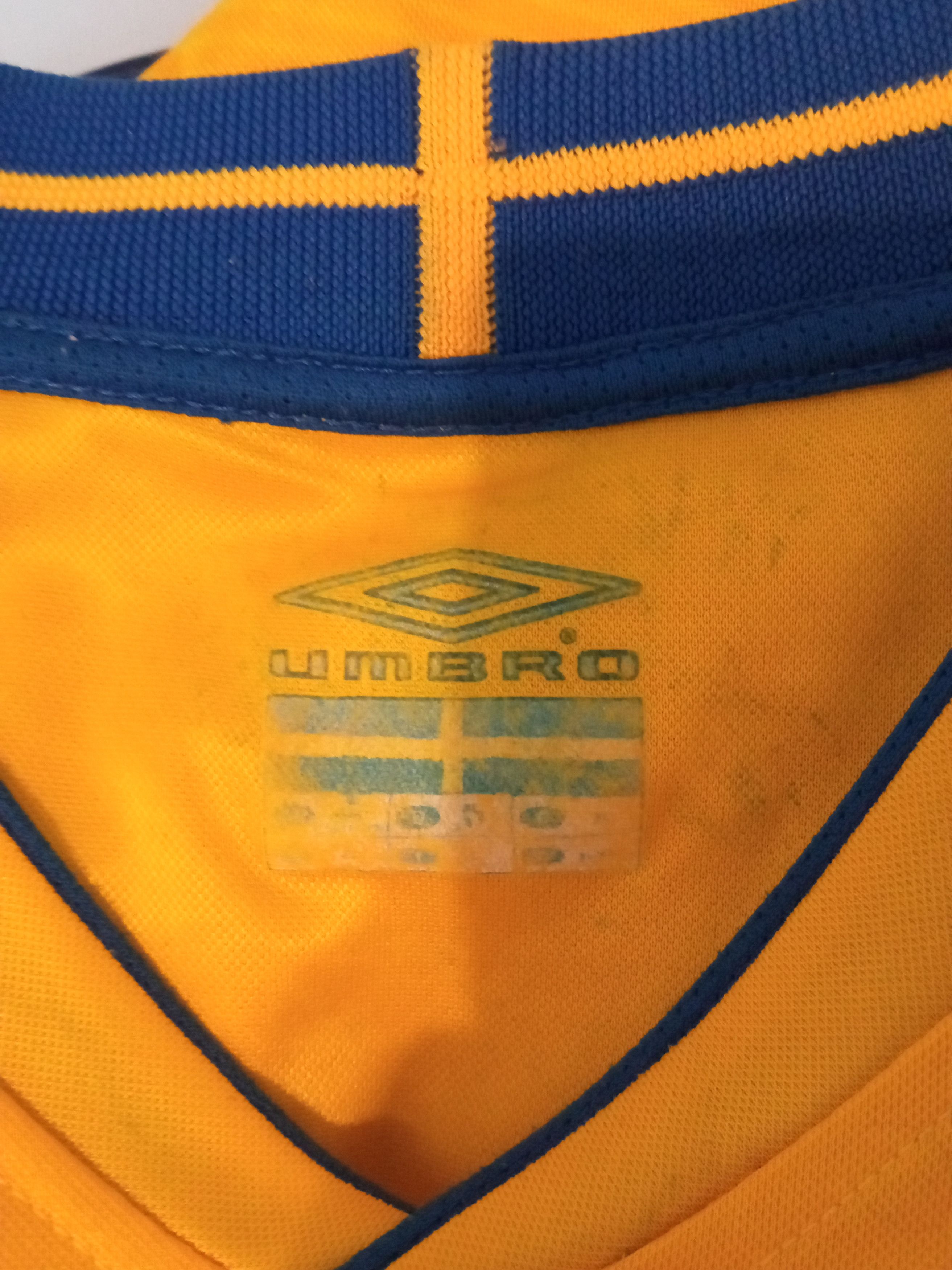 Umbro × Vintage SWEDEN NATIONAL TEAM 2003/2005 HOME FOOTBALL SHIRT UMBRO Size US XL / EU 56 / 4 - 3 Thumbnail