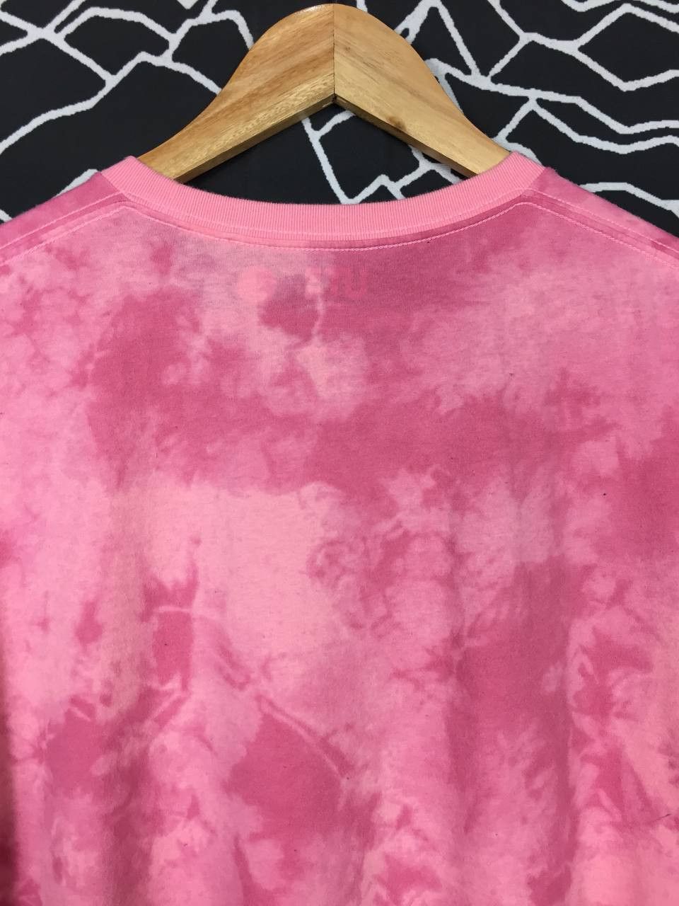 Disney × Japanese Brand × Uniqlo Uniqlo Disney Mickey Mouse Cartoon Tie Dye Tee Size US XL / EU 56 / 4 - 5 Thumbnail