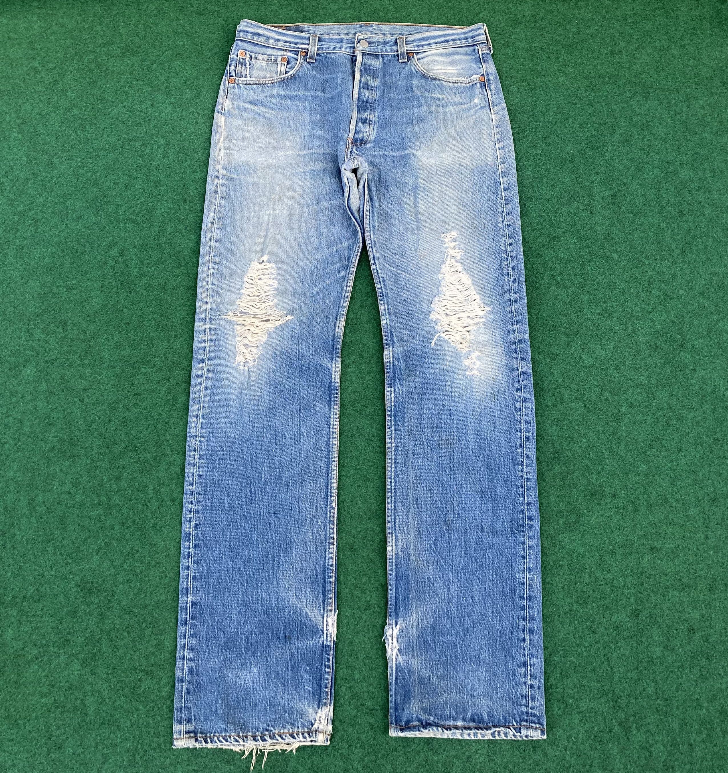 Levi's 35x37 Vtg Levis 501xx Distressed Ripped Light Wash Jeans Size US 35 - 1 Thumbnail