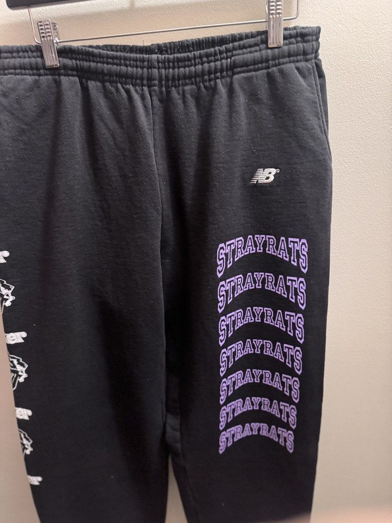 New Balance × Stray Rats NEW BALANCE X STRAY RAYS JOKER SWEATPANTS Size US 34 / EU 50 - 2 Thumbnail
