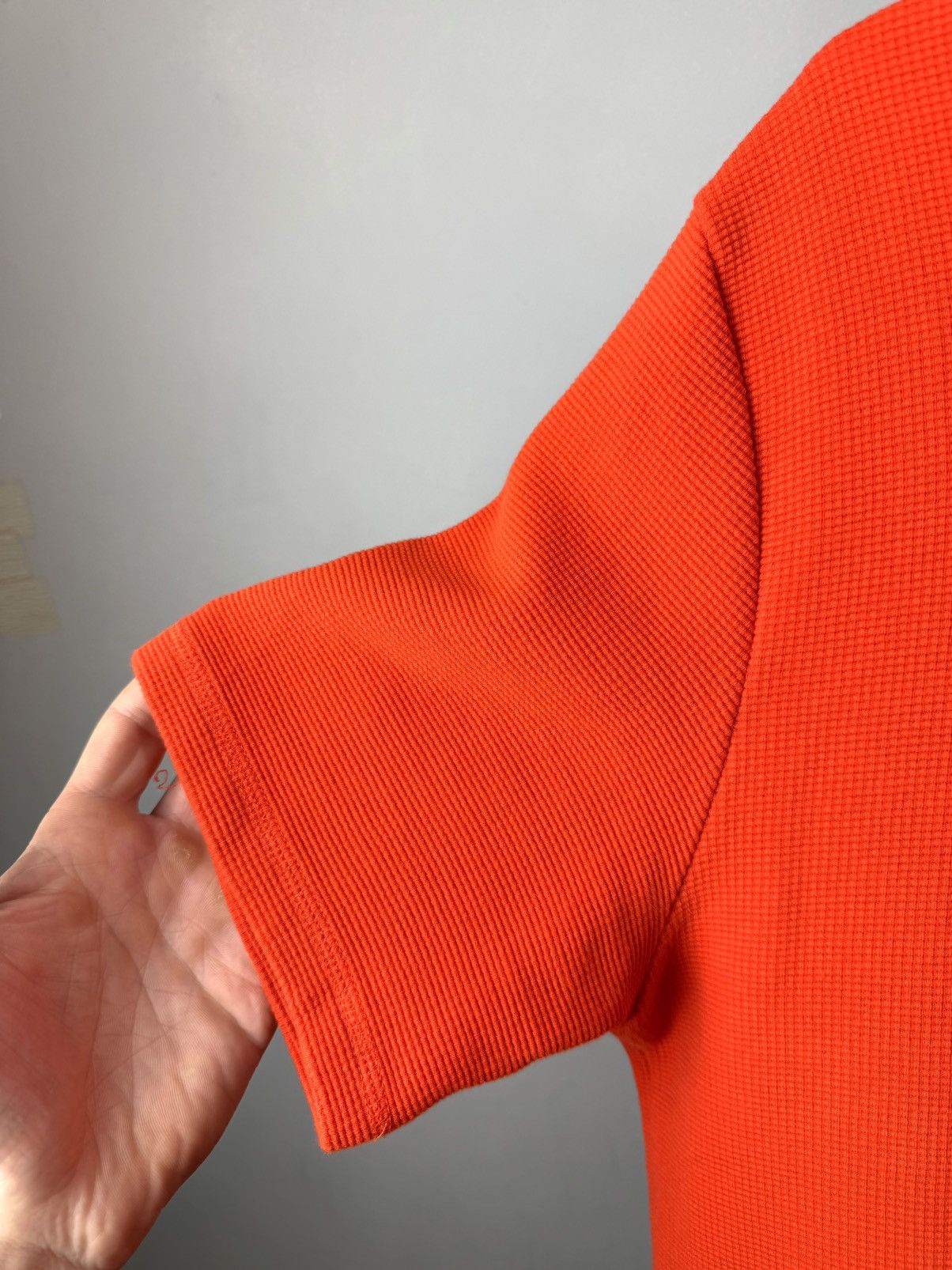 Cos COS Pocket T Shirt Relief Size US L / EU 52-54 / 3 - 4 Thumbnail
