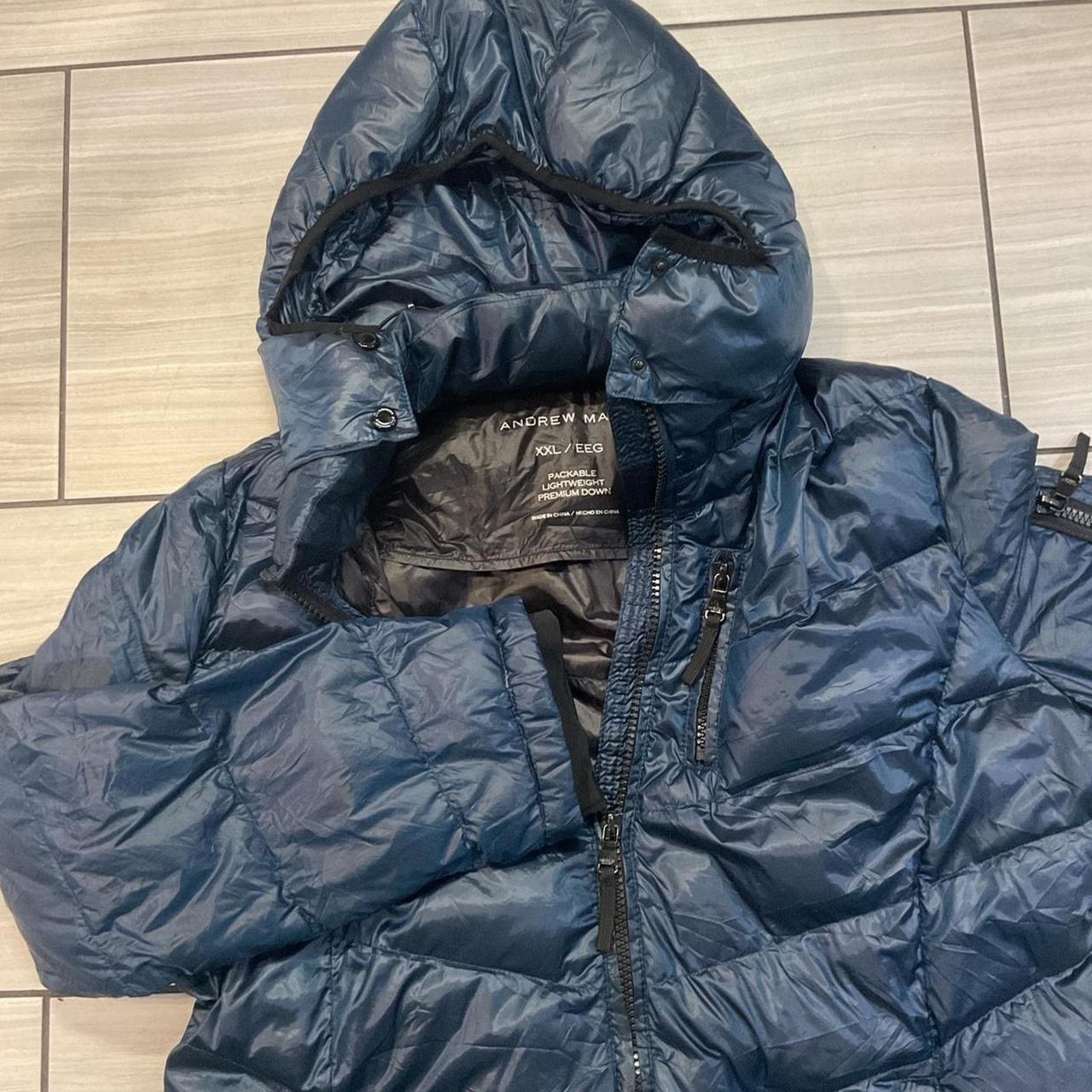 Andrew Marc Packable Lightweight Premium Down Puffer Coat