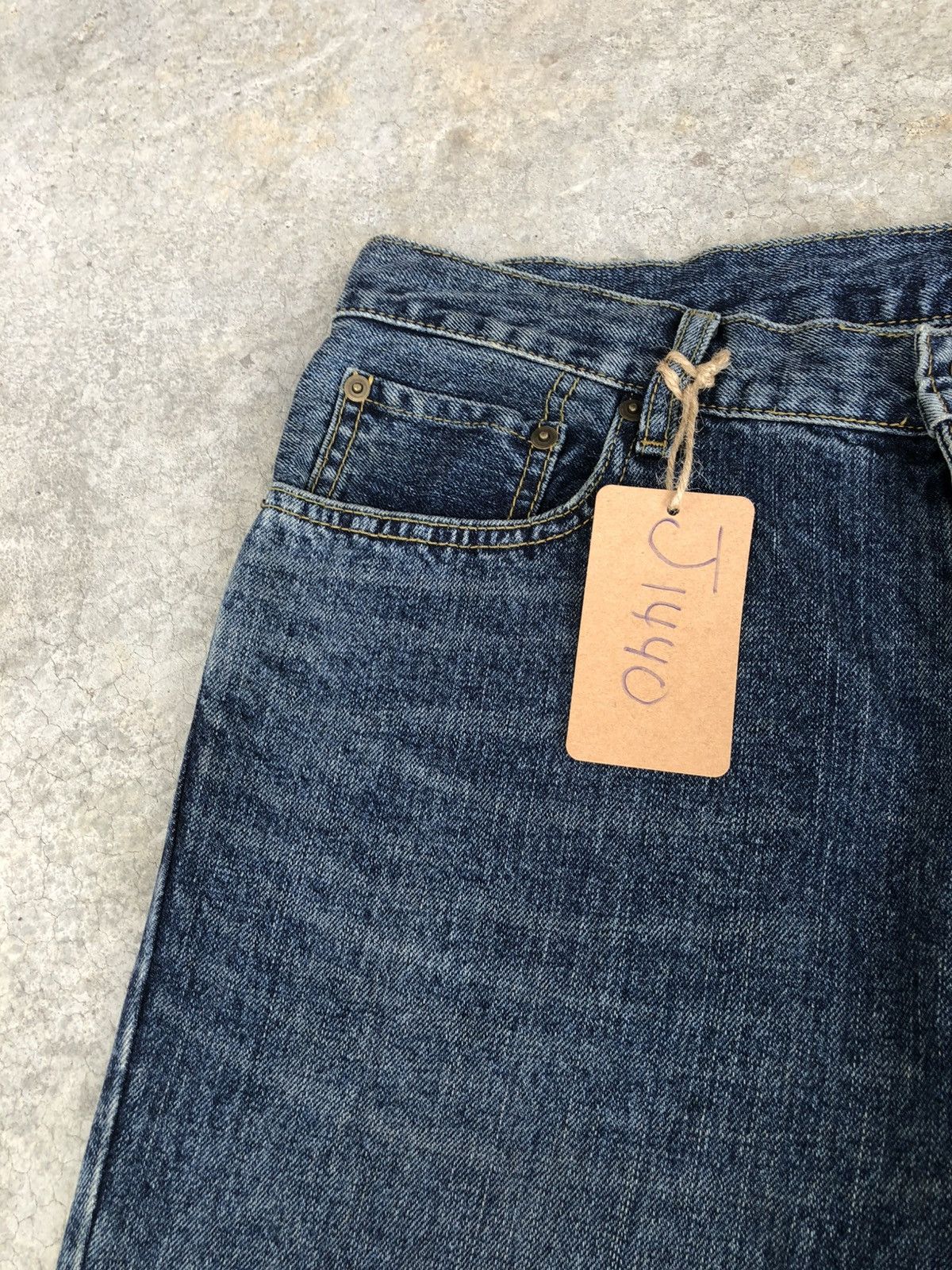 If Six Was Nine Japanese Uniqlo Flared Jeans Distressed Bootcut Size US 33 - 14 Thumbnail