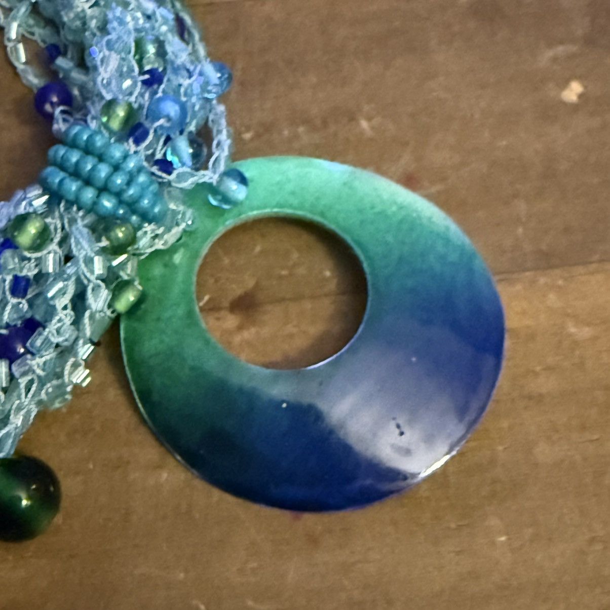 Other Chunky multi strand blue beaded shell pendant necklace Size ONE SIZE - 4 Thumbnail