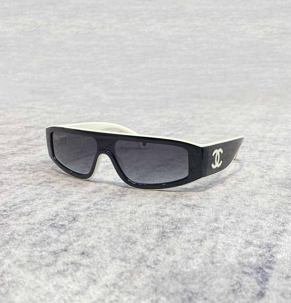 Chanel CHANEL 0CH6057 1656S6 Size ONE SIZE - 1 Thumbnail