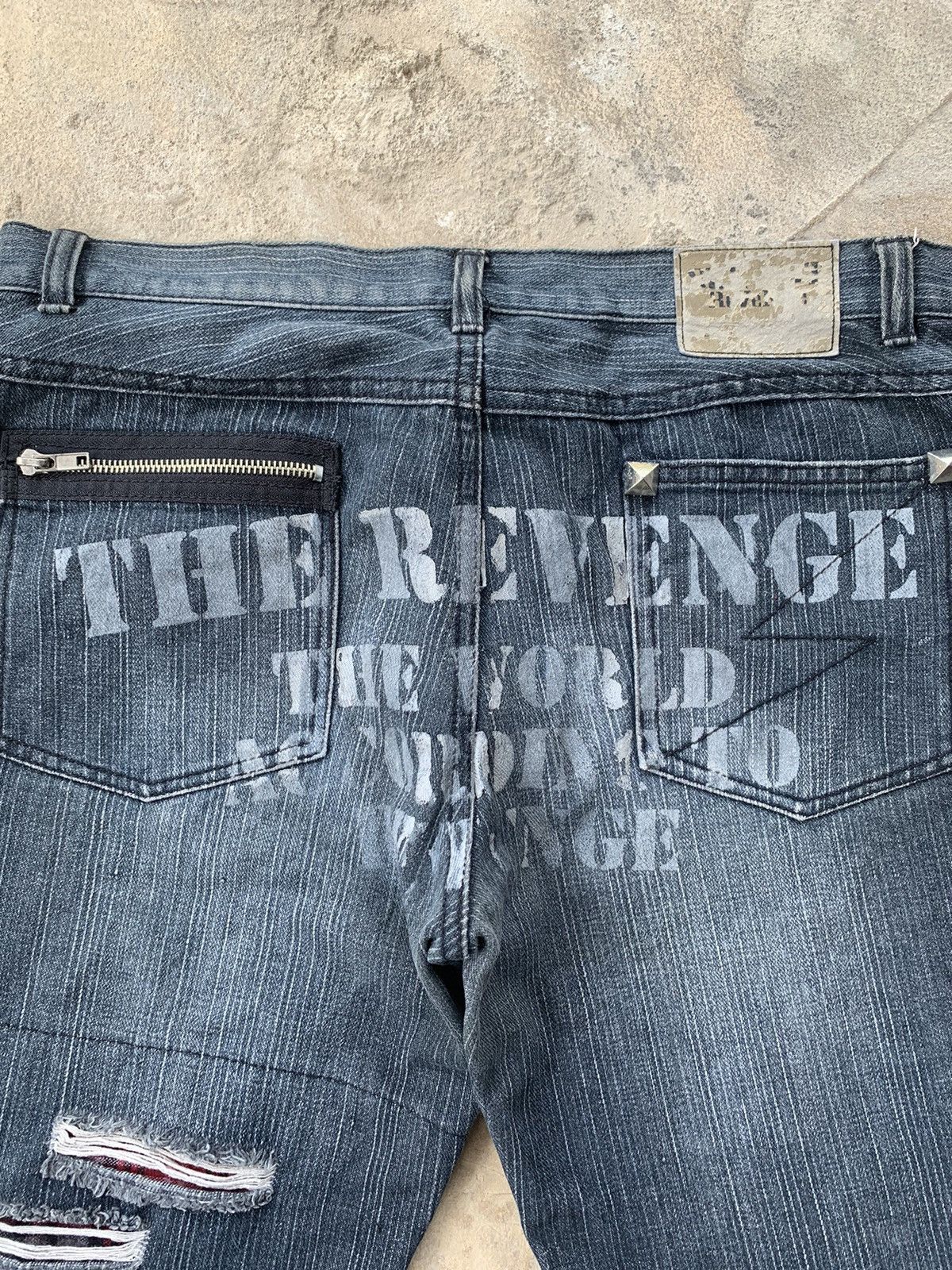 If Six Was Nine × Japanese Brand × Le Grande Bleu (L.G.B.) Rare Sex Pot Revenge Skull Punk Distressed Denim☠️🎌 Size US 33 - 7 Thumbnail