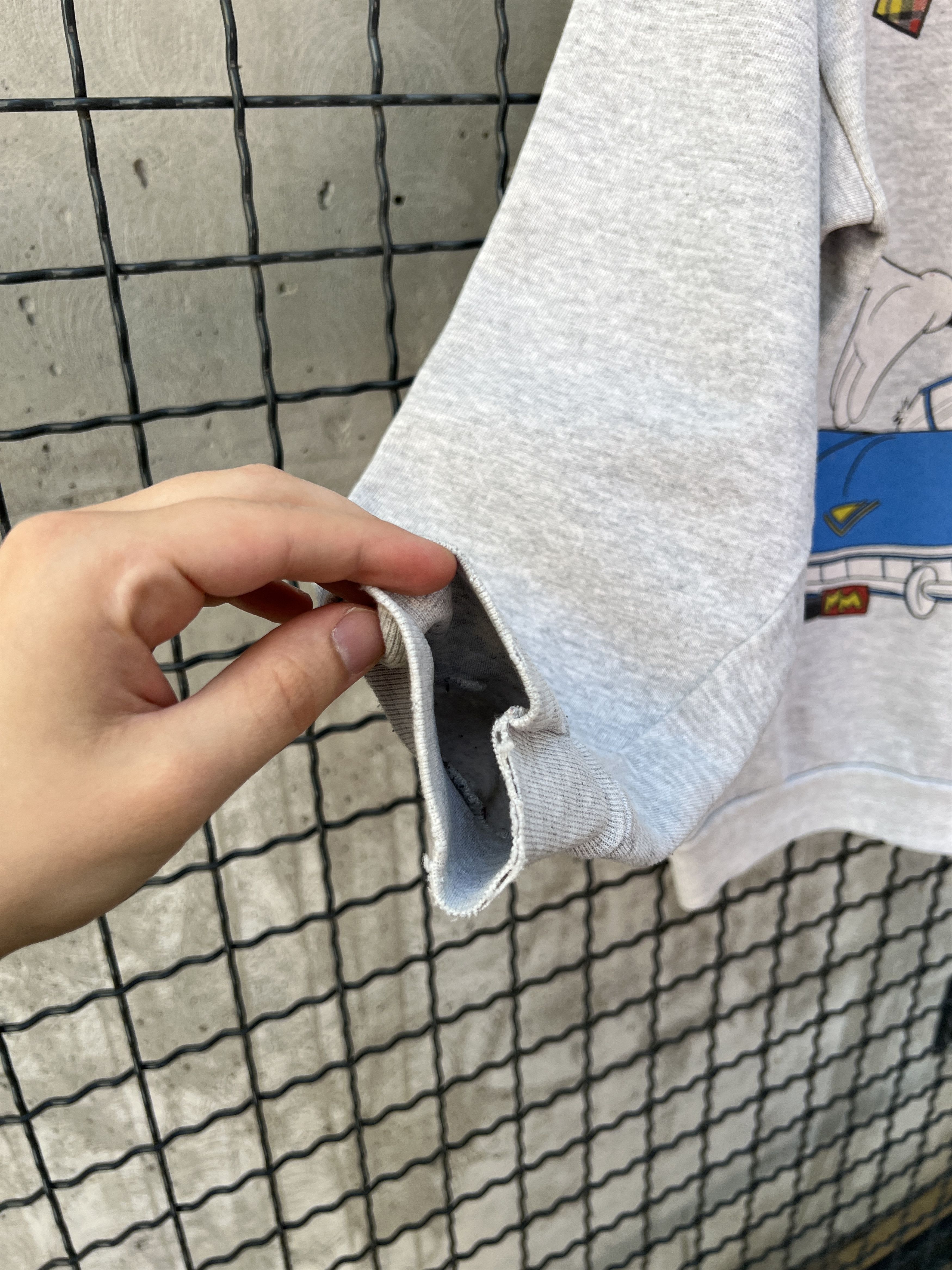 Cartoon Network Vintage 90s Mickey Mouse & Minnie Mouse Cartoon Sweatshirt Size US XL / EU 56 / 4 - 7 Thumbnail