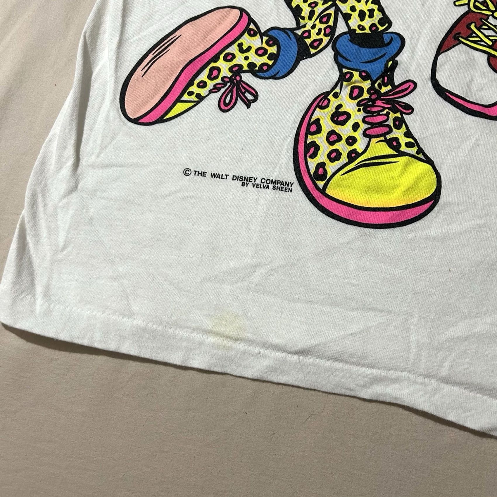 Vintage VINTAGE 90s Mickey and Minnie Alabama Souvenir Shirt L White Mens Size US L / EU 52-54 / 3 - 2 Thumbnail