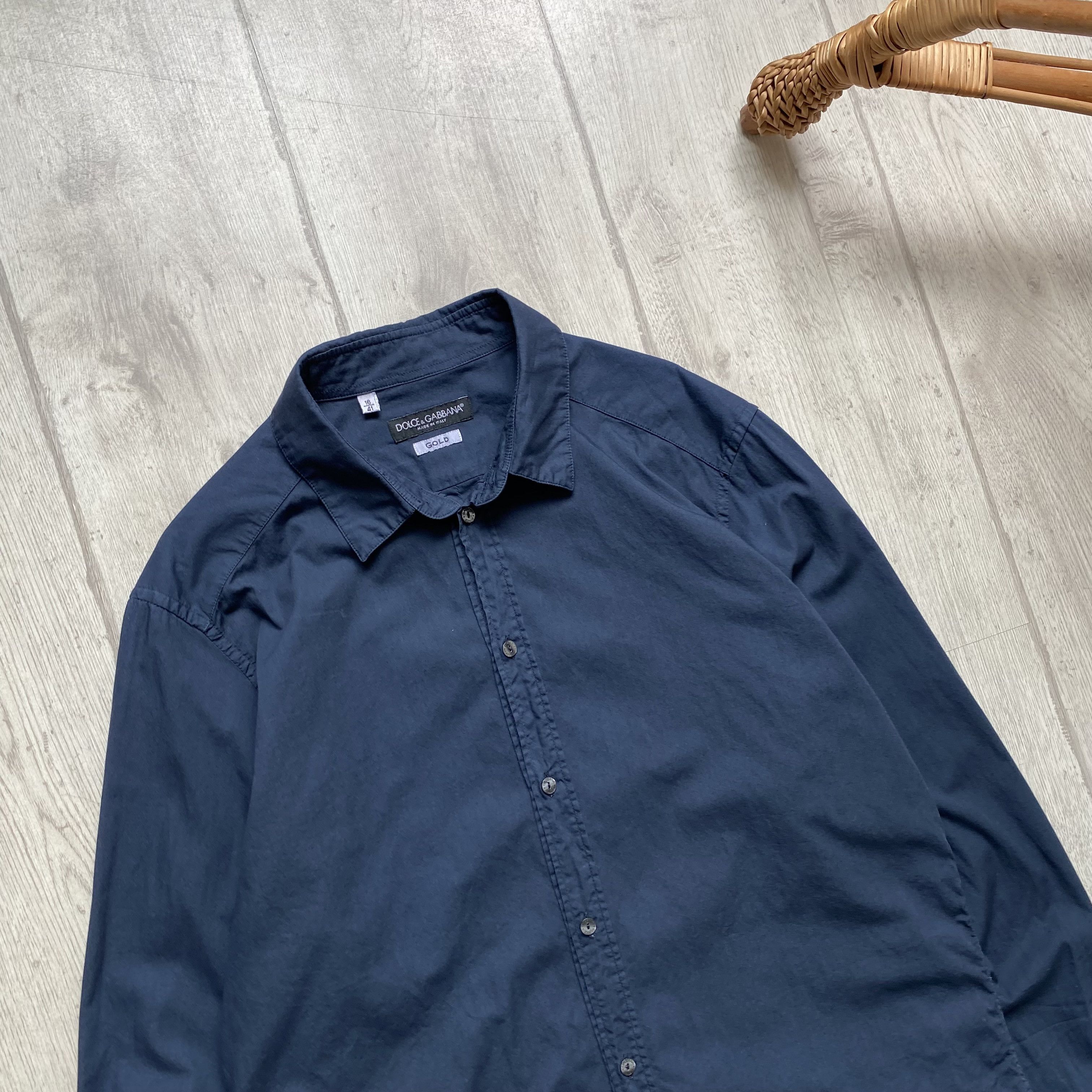 Dolce & Gabbana 💎 Luxury DOLCE & GABBANA Classic shirt Oldmaney Size US M / EU 48-50 / 2 - 4 Thumbnail