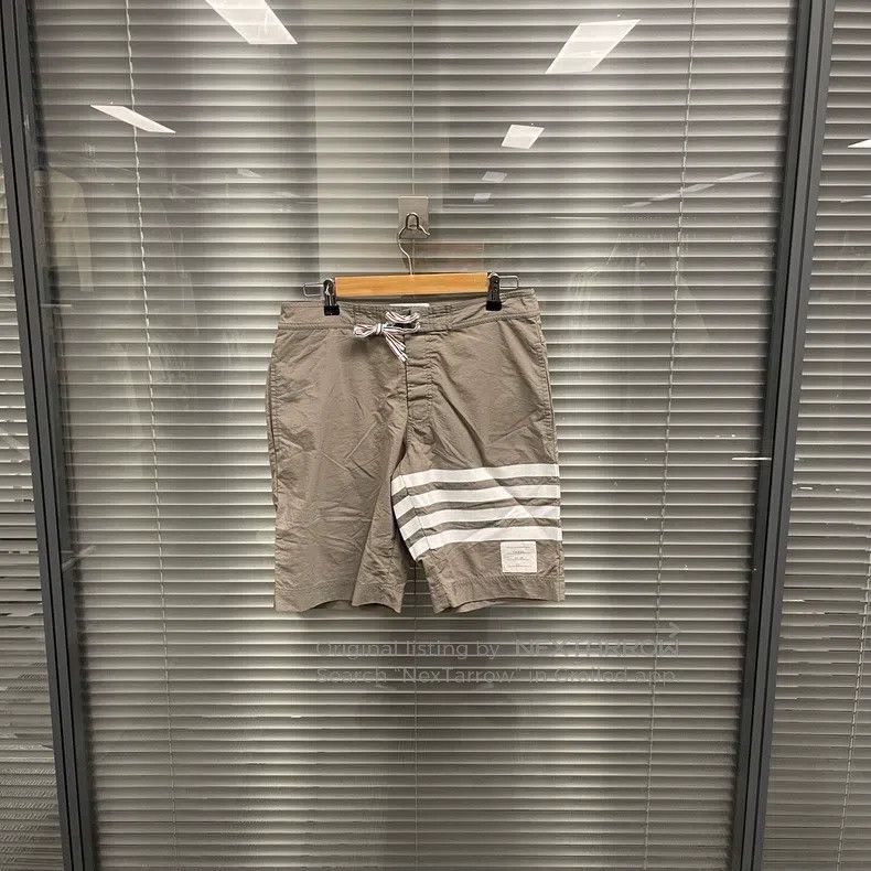 Thom Browne Thom Browne size 1 Gray Four-Stripe Beach Shorts Size US 30 / EU 46 - 1 Thumbnail