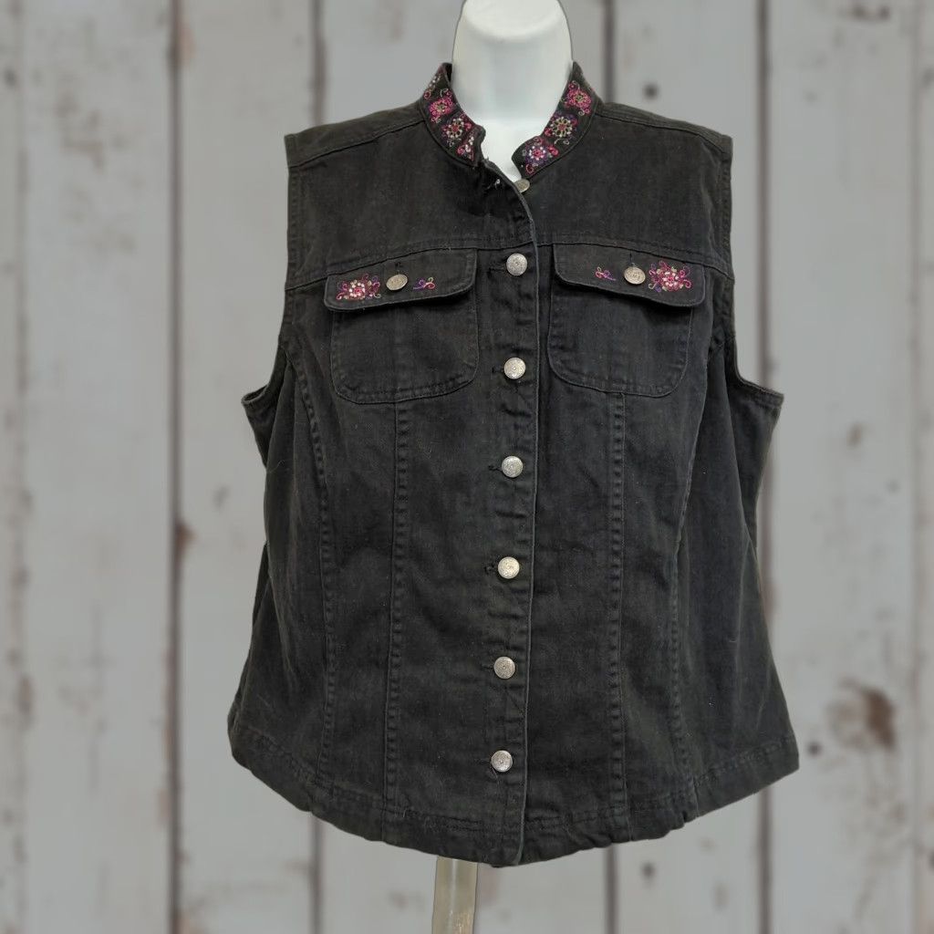 Vintage C.J. Banks Jean Vest Womens Size 1X Black Denim Embroidered Beaded Floral Design Shirt Vest Women Plus Size 1X Floral Size 40" / US 18 - 1 Thumbnail