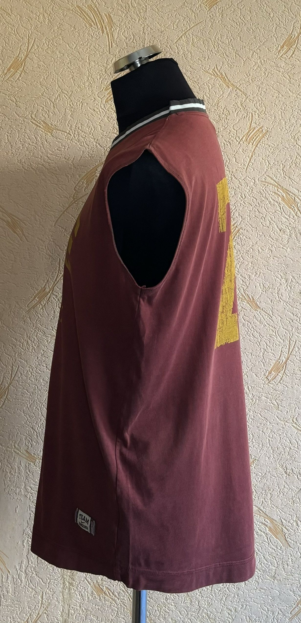Nike × Vintage Nike MCMLXXII 72 Sleeveless Y2K Size. L Size US L / EU 52-54 / 3 - 3 Thumbnail