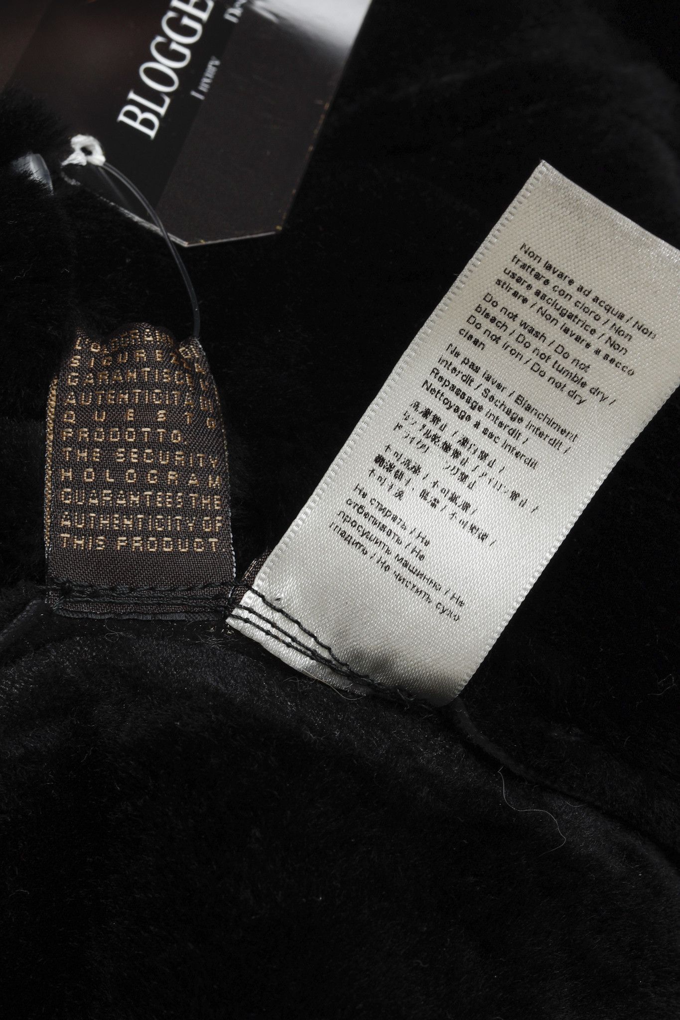 Roberto Cavalli Roberto Cavalli Embellished Black Gold Sheepskin Jacket Size M / US 6-8 / IT 42-44 - 11 Thumbnail