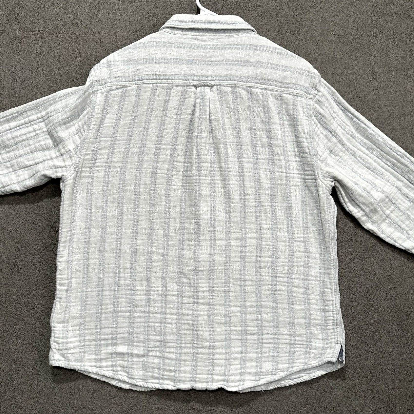 Carbon2Cobalt Carbon2Cobalt Shirt Mens L White Striped Long Sleeve Button Up GUC Size US L / EU 52-54 / 3 - 2 Thumbnail